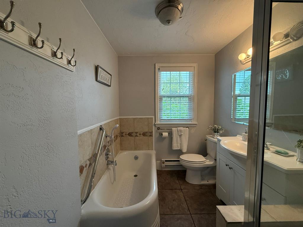 2821 Edwards Street Property Photo 17