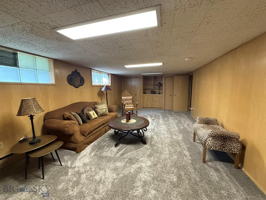 2821 Edwards Street Property Photo 29