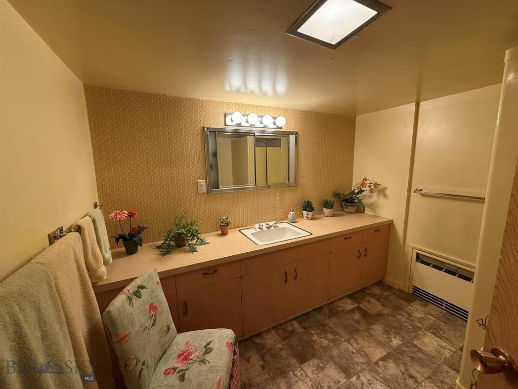 2821 Edwards Street Property Photo 31