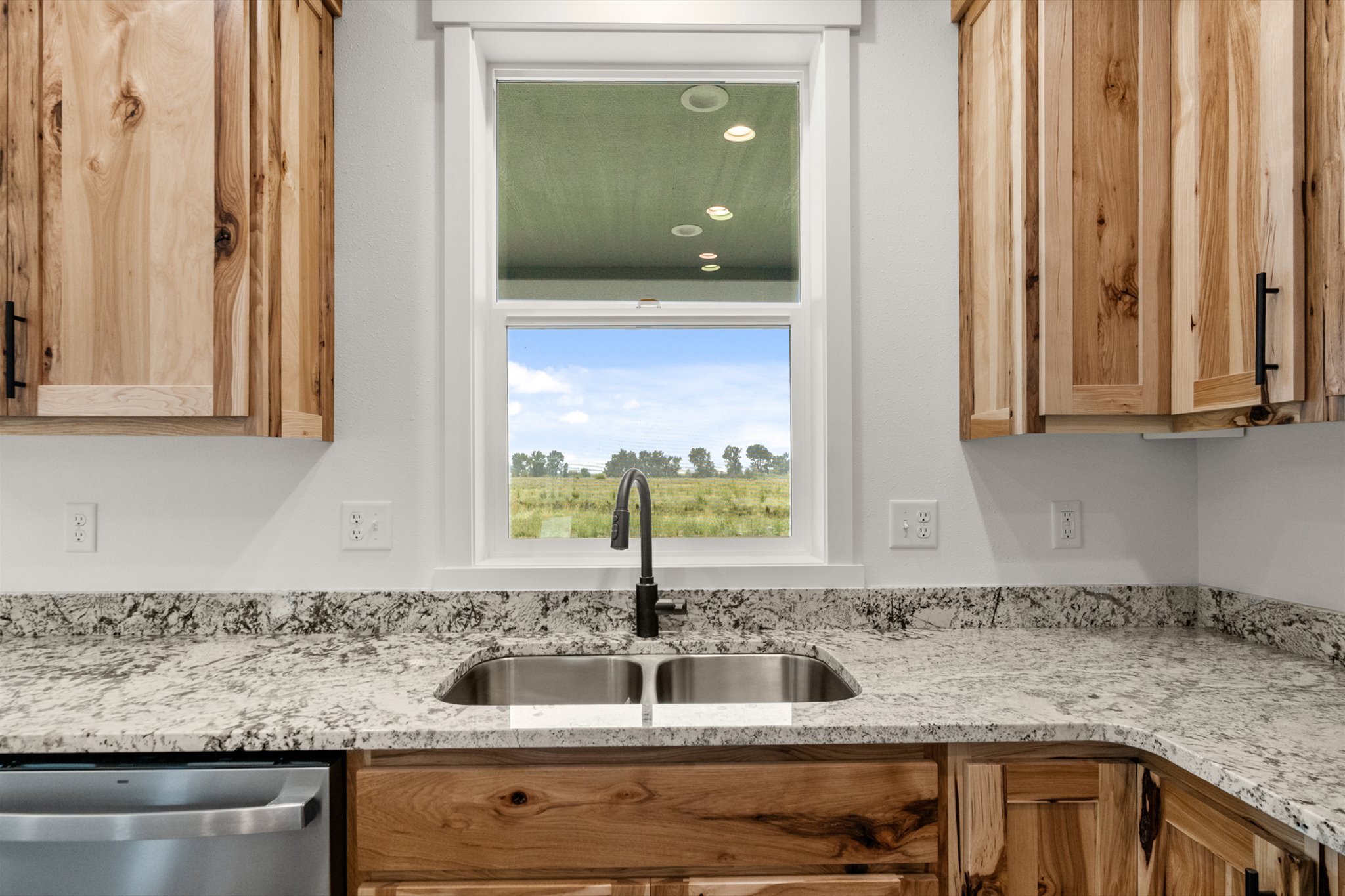 230 Stirling Loop Property Photo 7