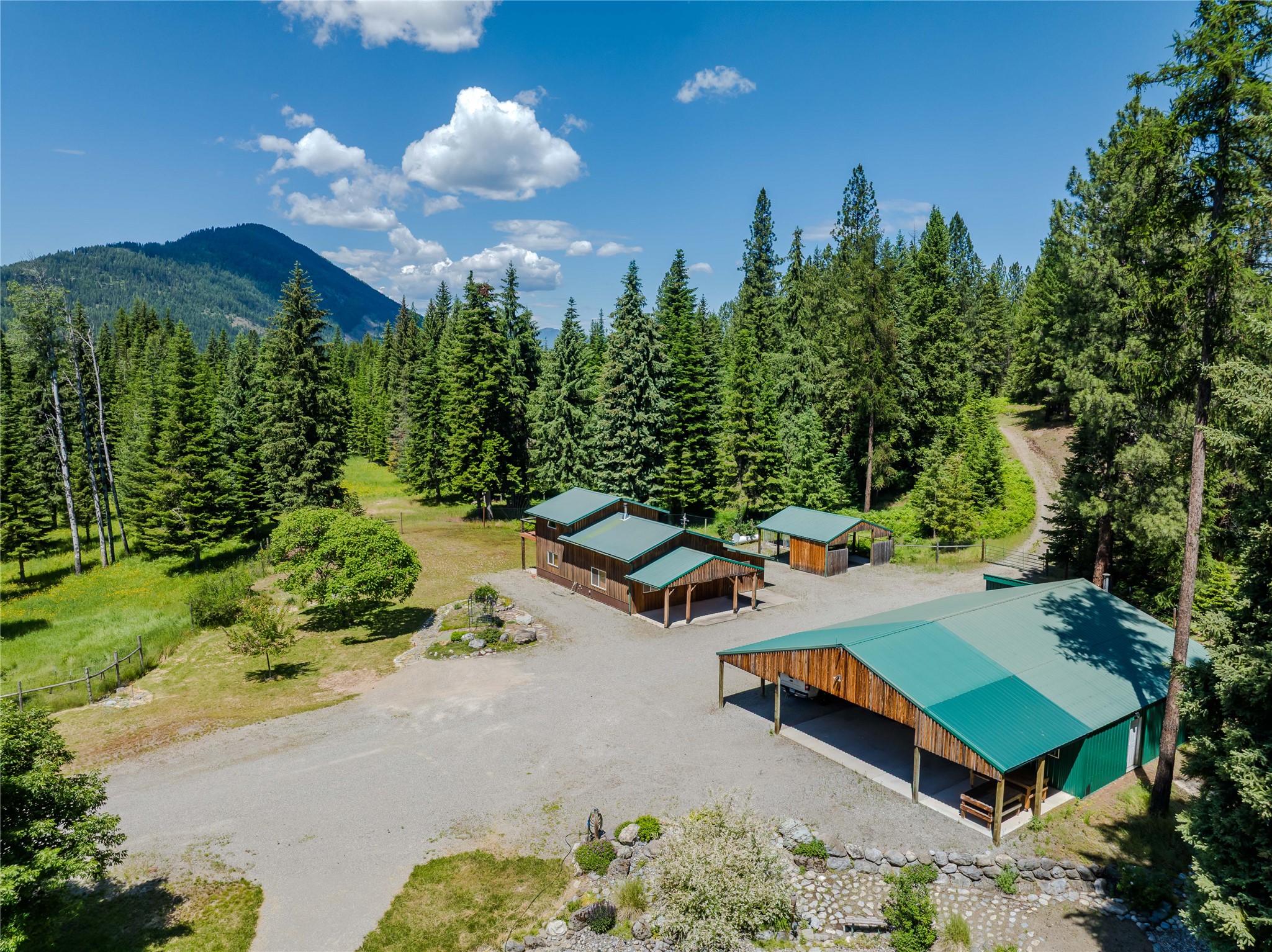 32 Whitepine Creek Road Property Photo 1