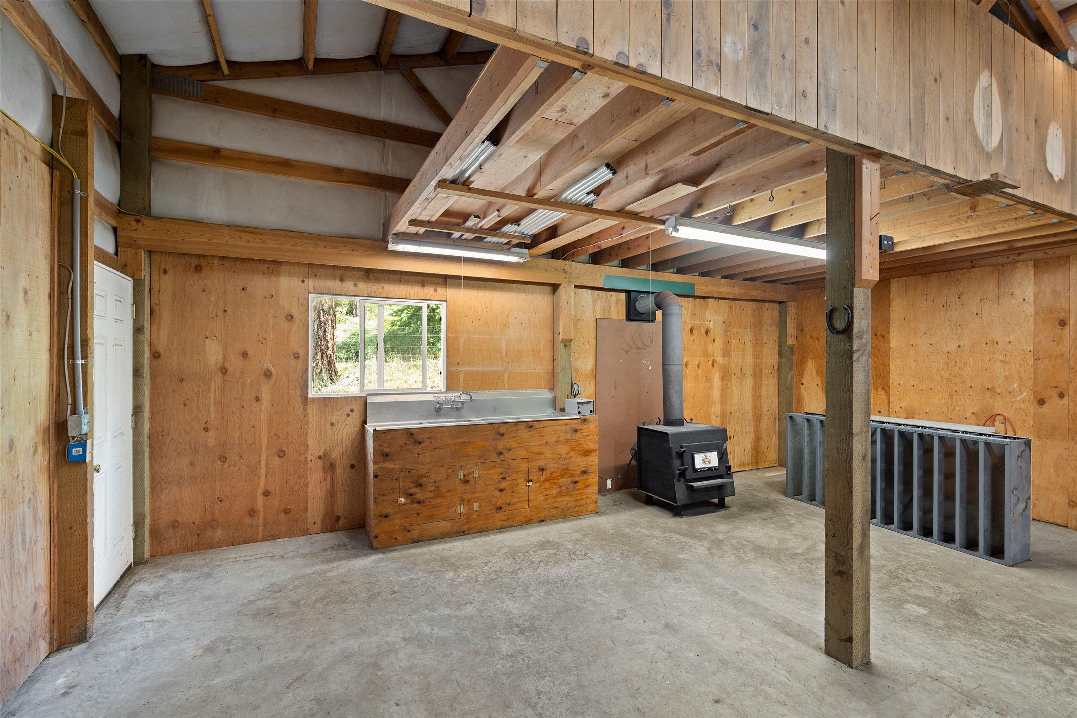 32 Whitepine Creek Road Property Photo 42