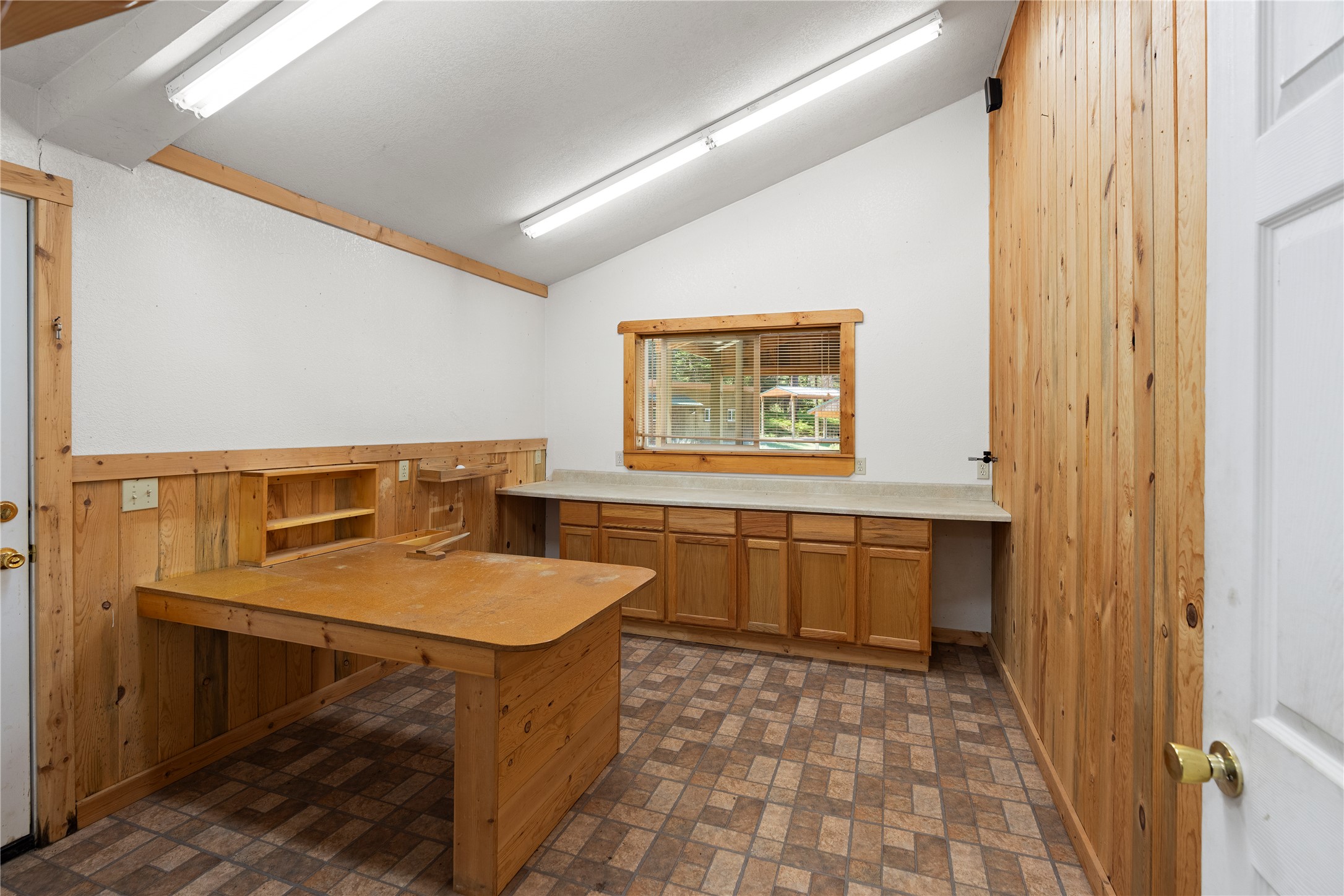 32 Whitepine Creek Road Property Photo 44