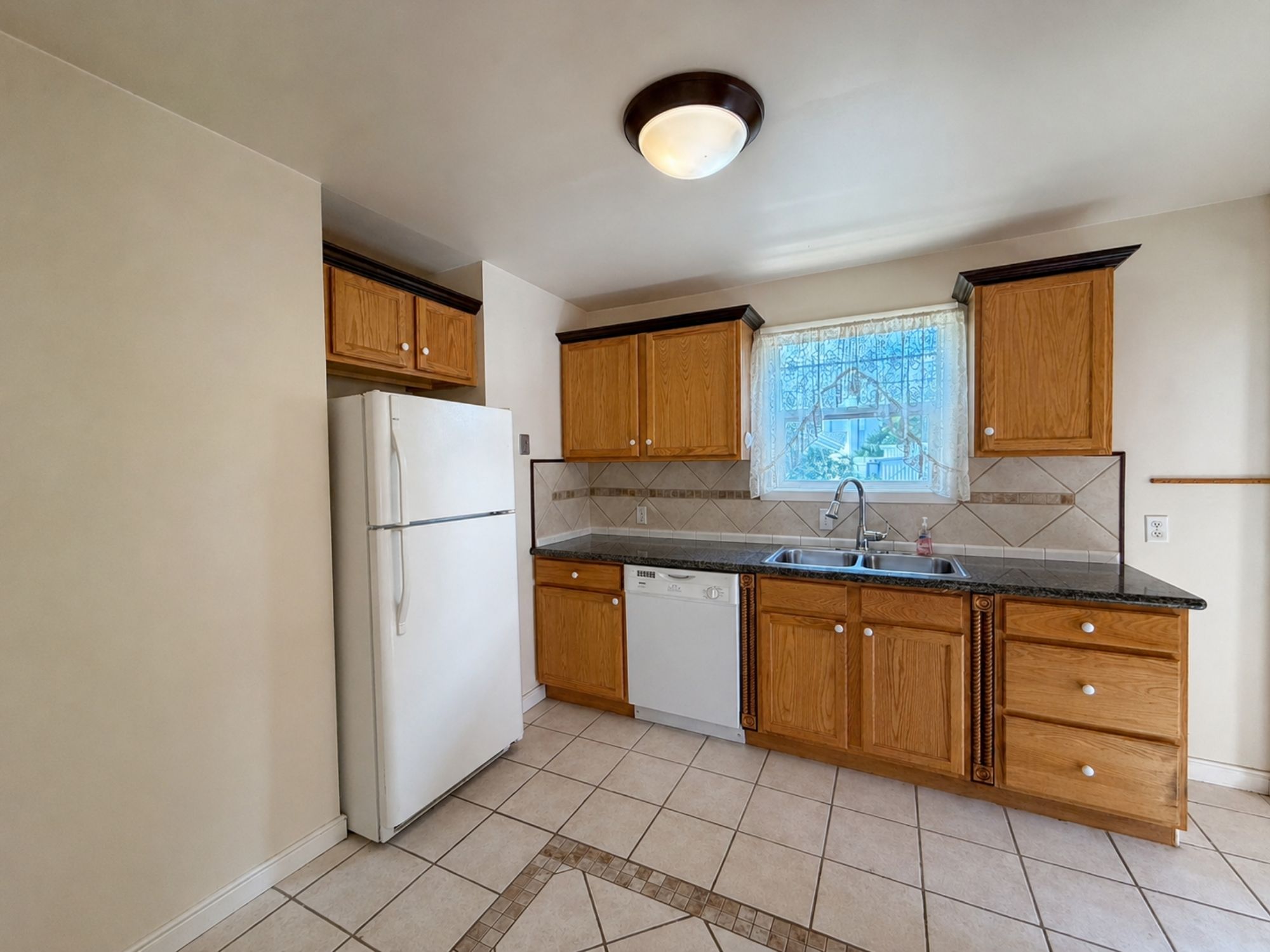 1709 8th Avenue N Property Photo 6