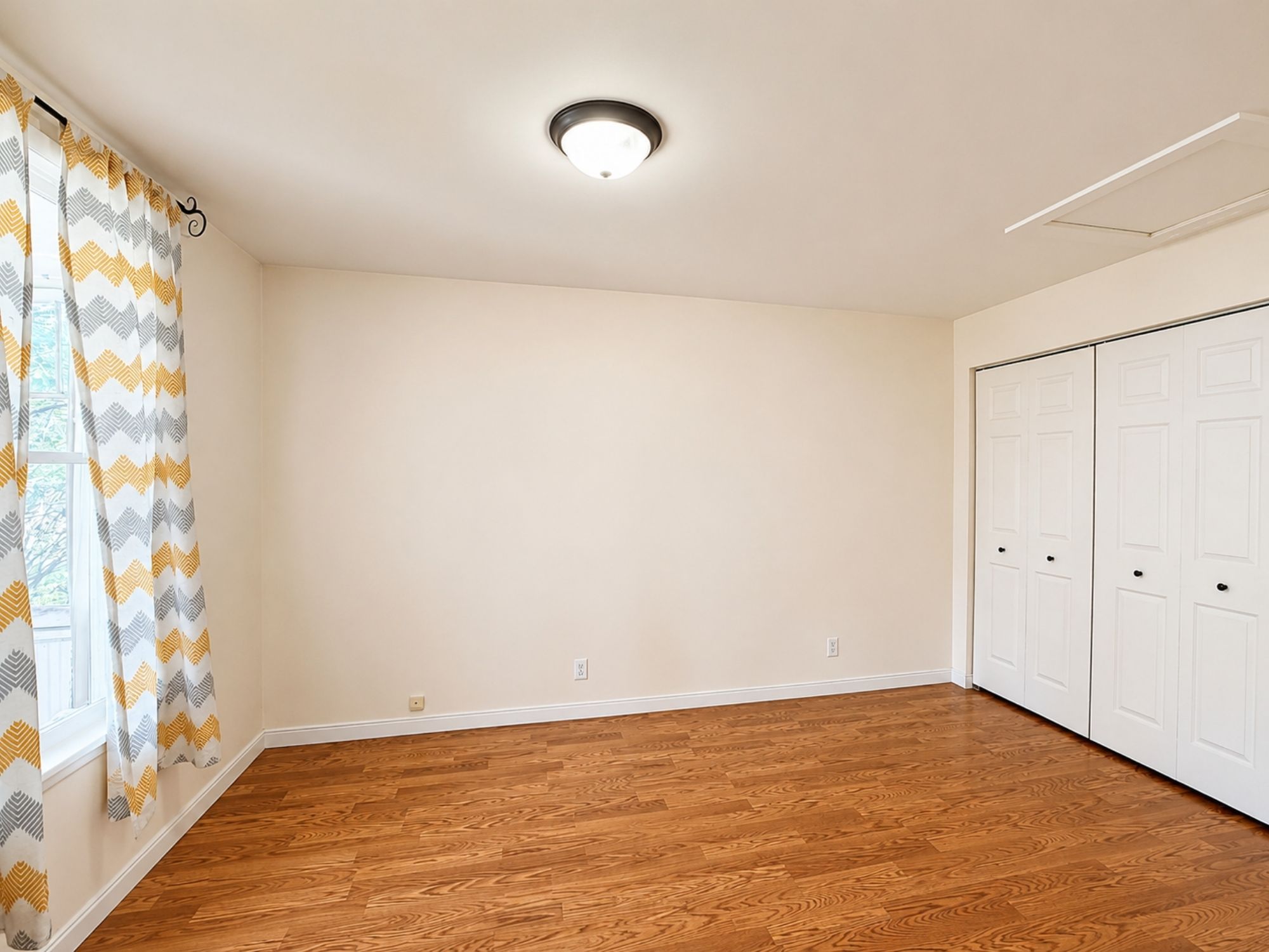 1709 8th Avenue N Property Photo 8
