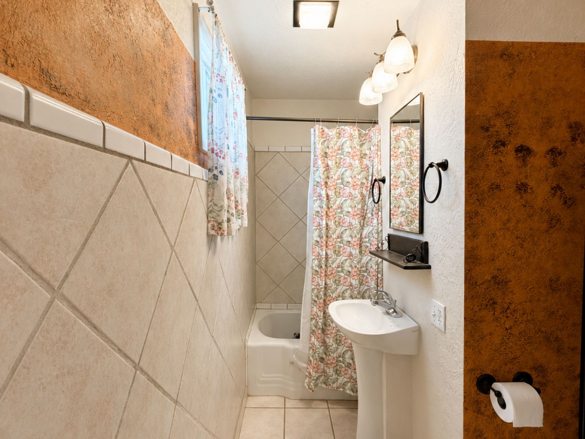 1709 8th Avenue N Property Photo 10