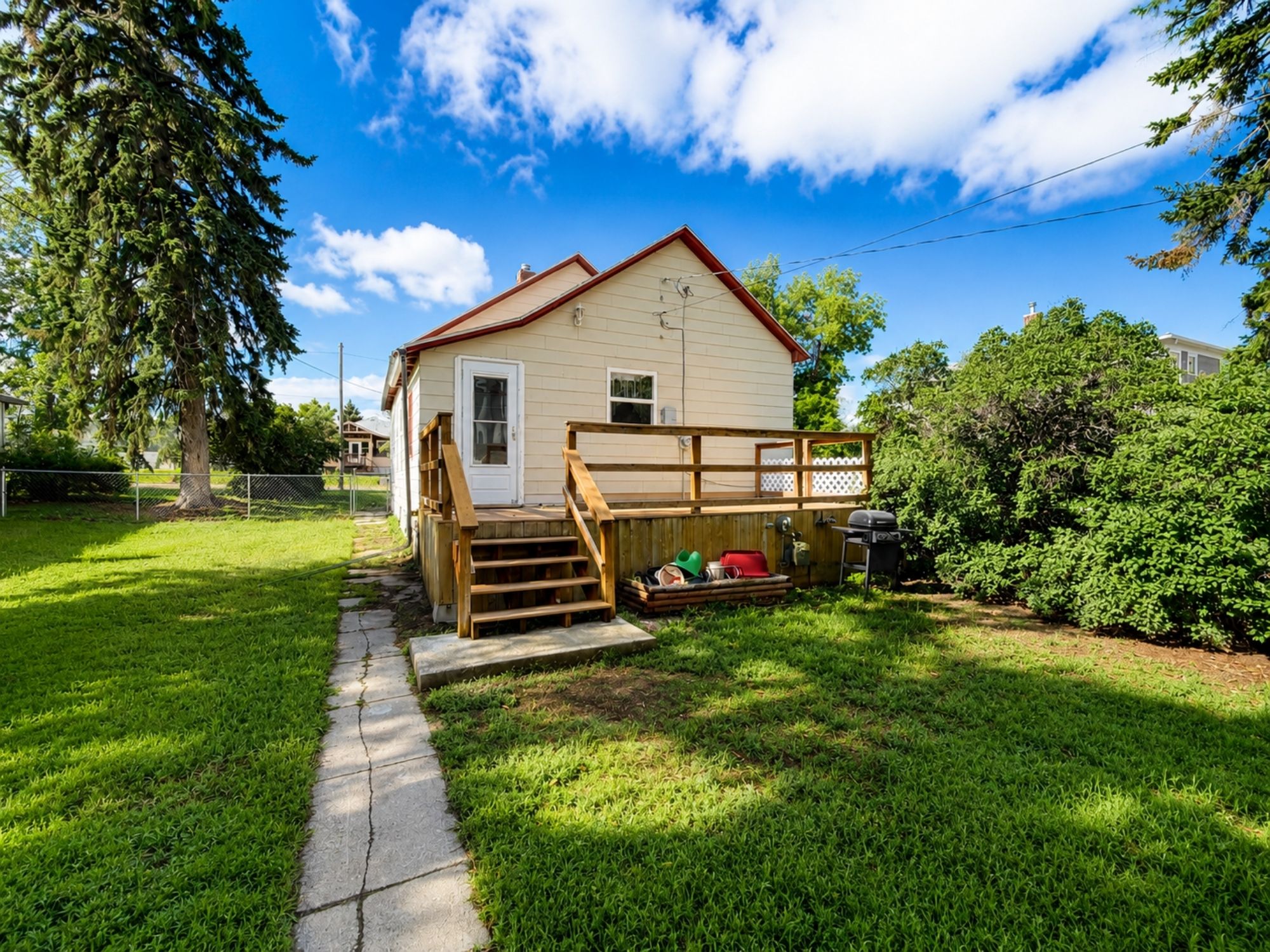 1709 8th Avenue N Property Photo 13