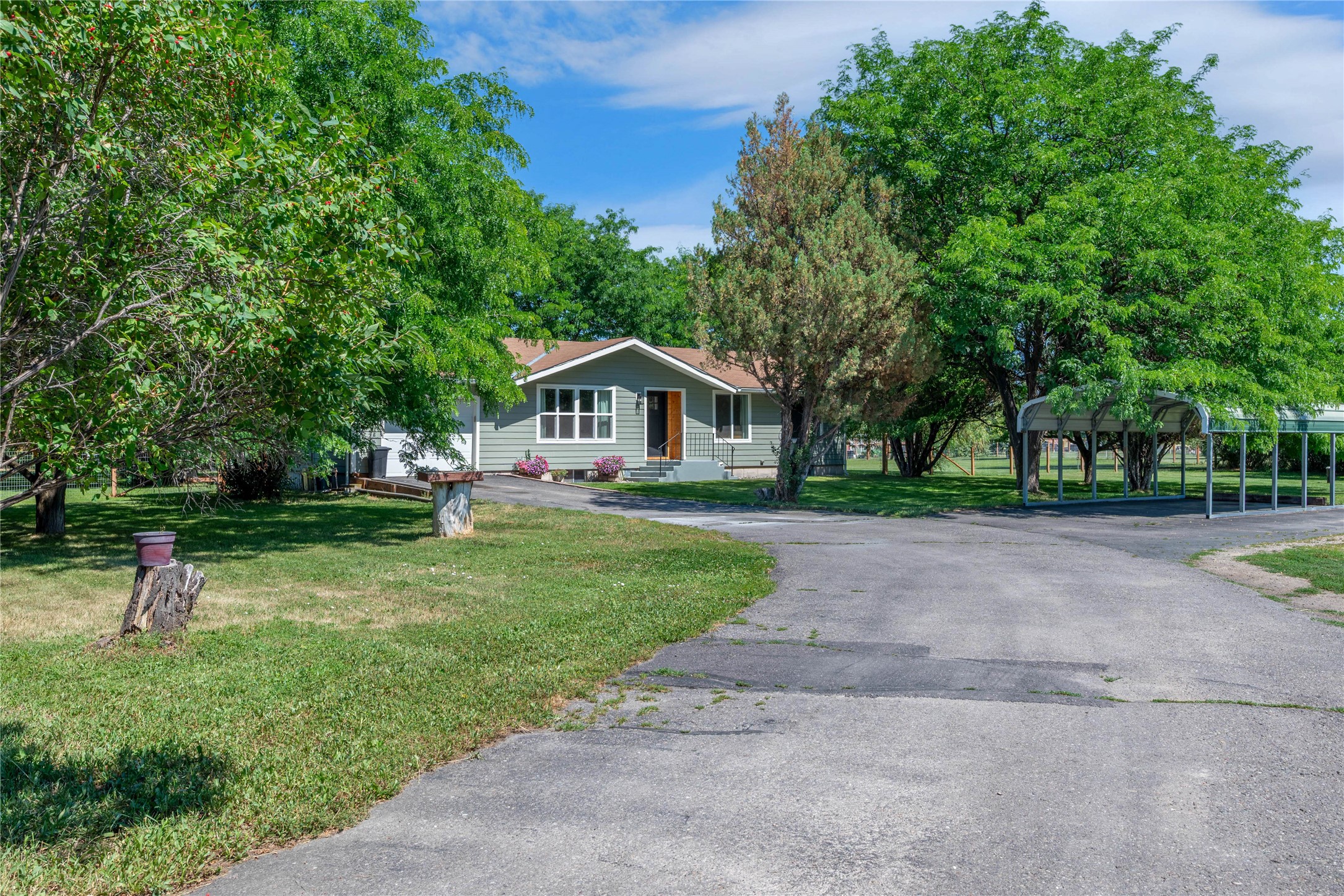 3 Howells Lane Property Photo 3