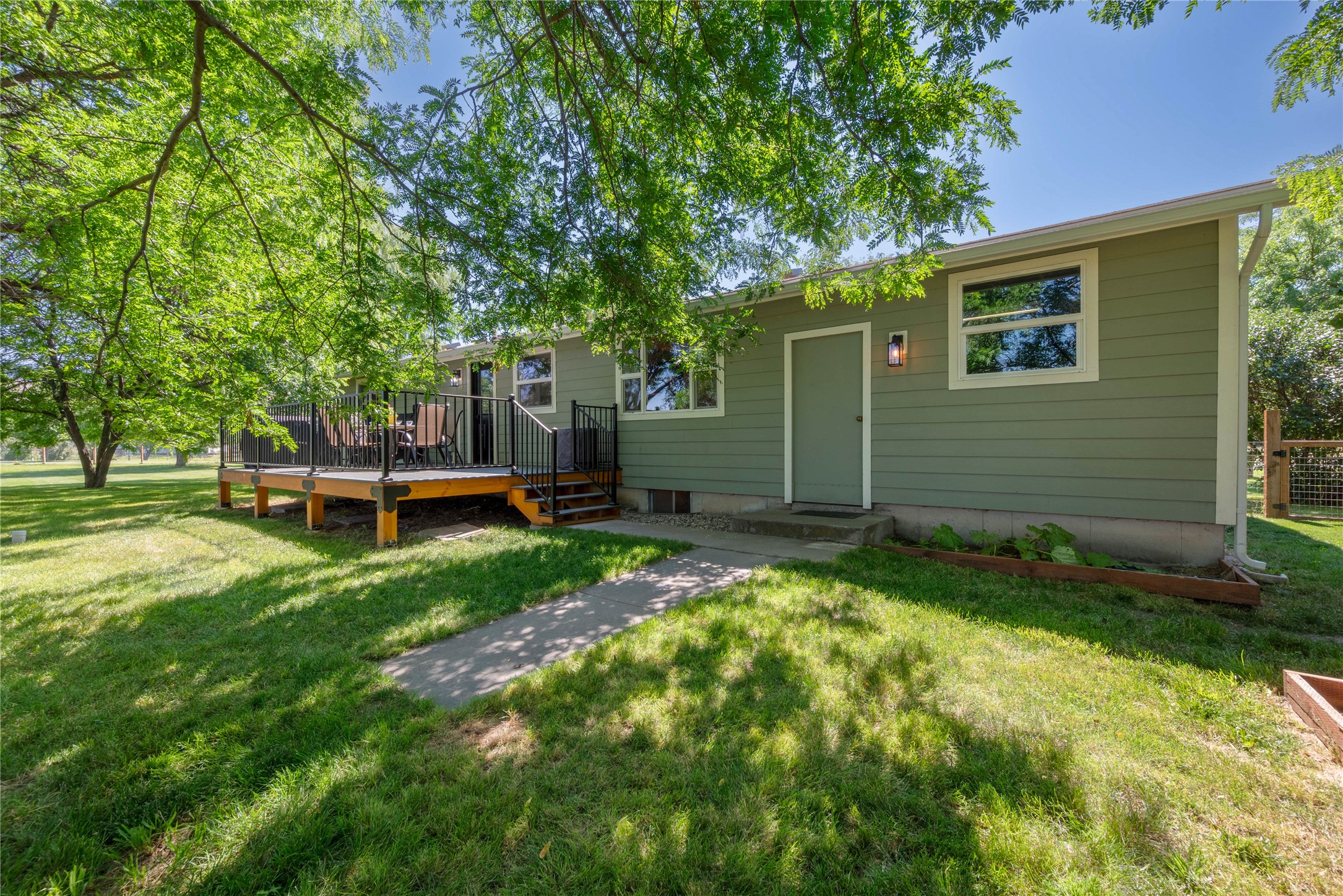 3 Howells Lane Property Photo 28