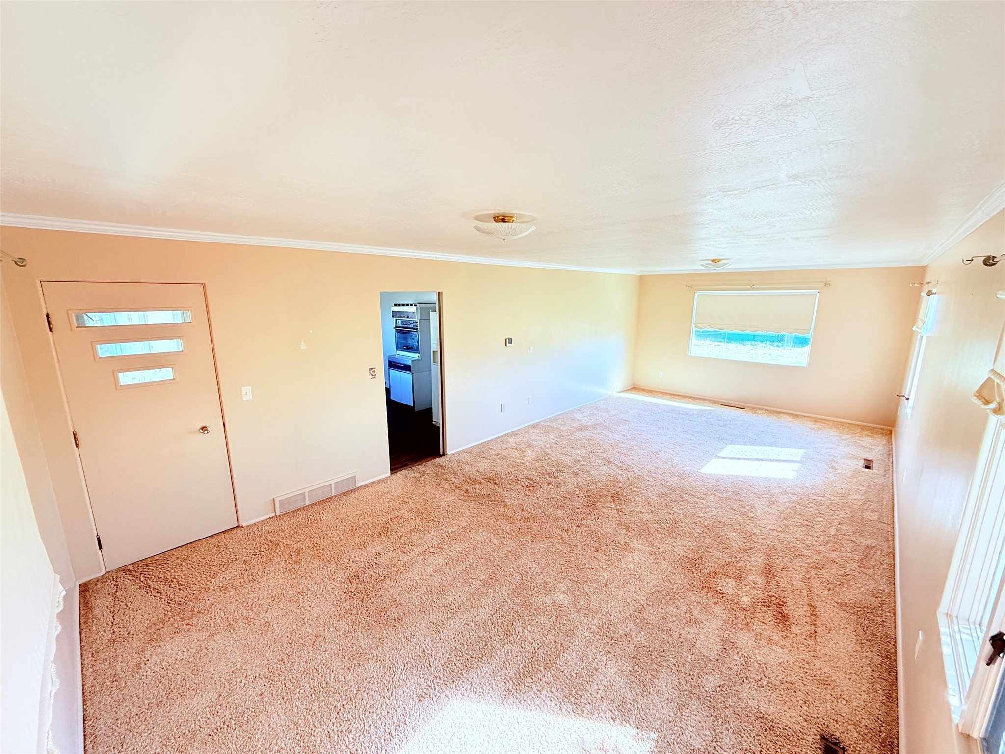 608 1st Street Property Photo 9