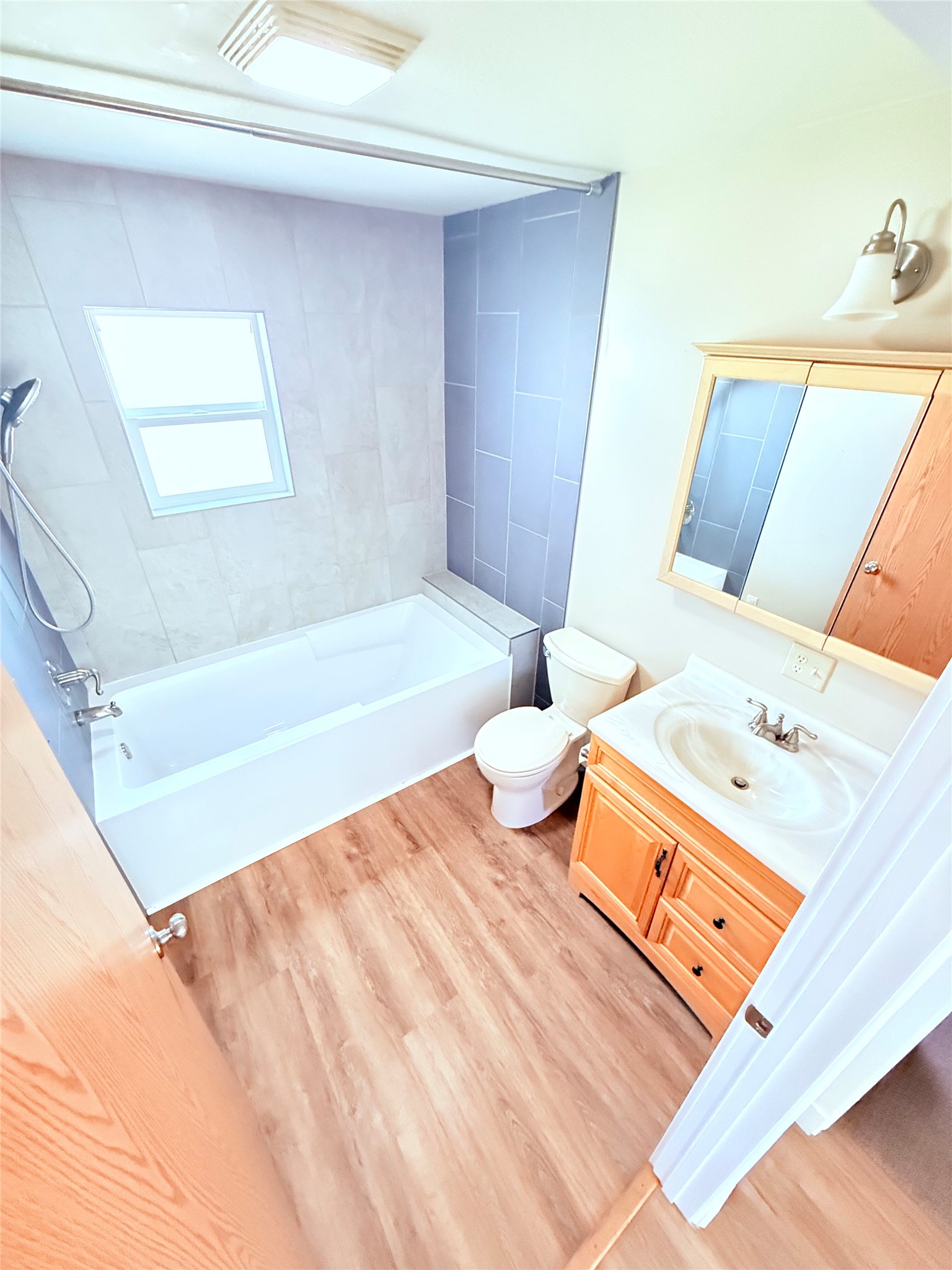 608 1st Street Property Photo 12