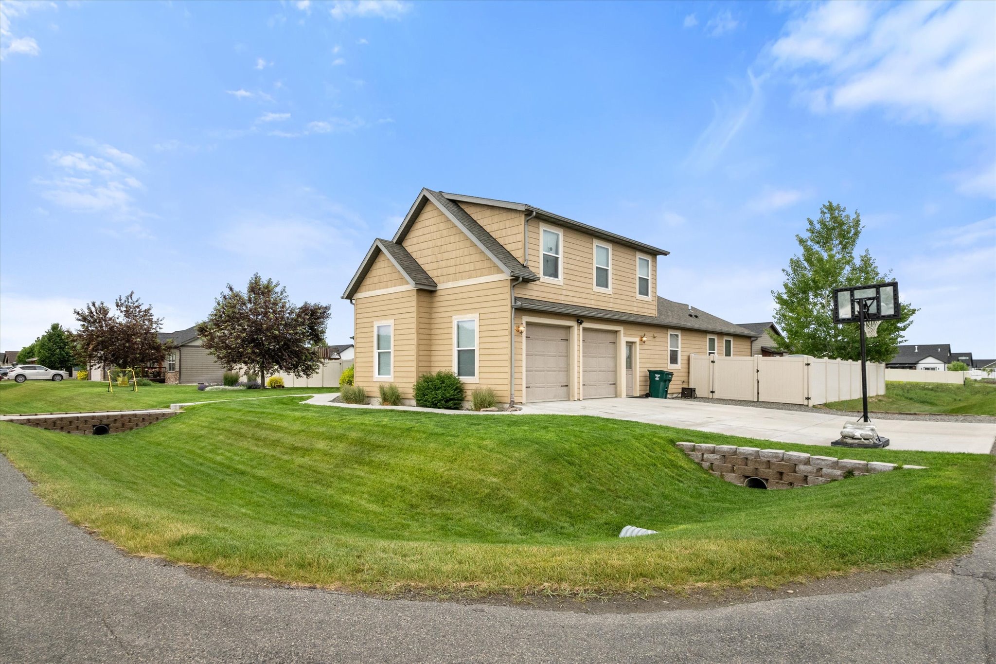 3807 Shenandoah Lane Property Photo 4