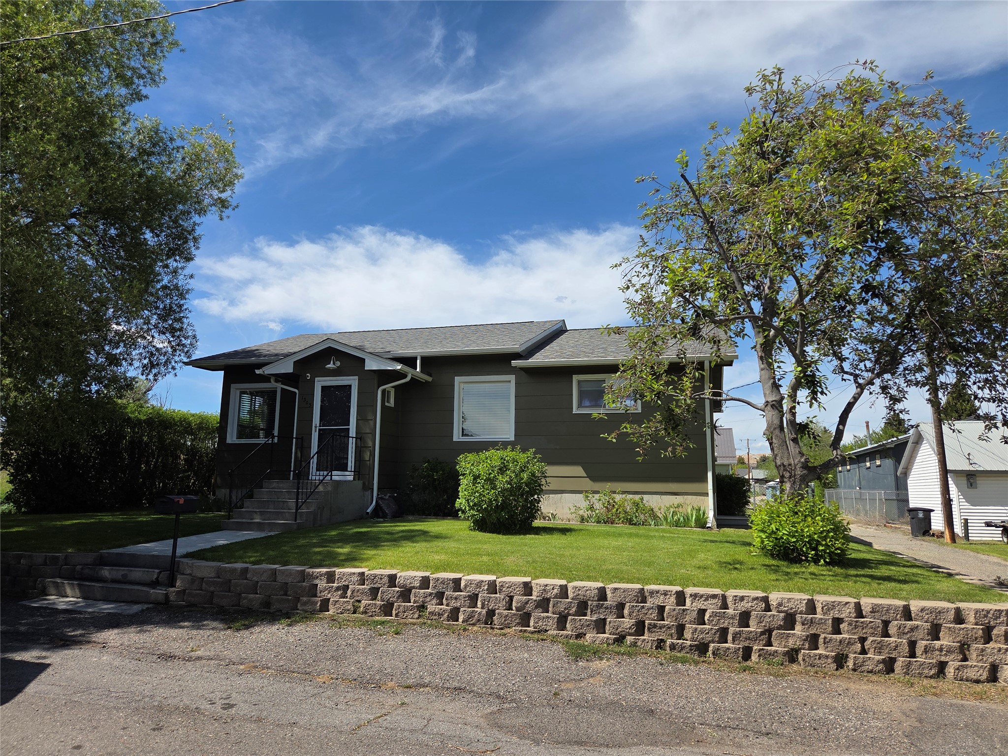 1303 C Street Property Photo 1