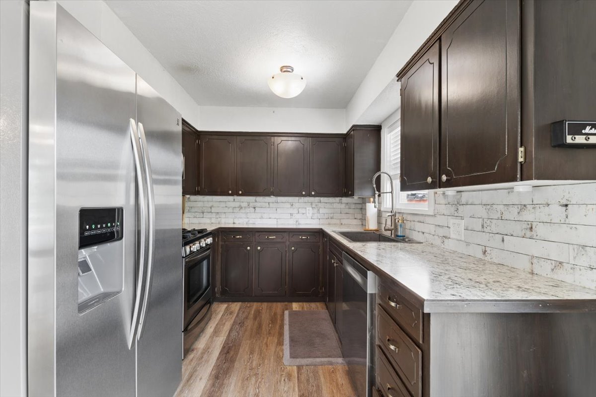 1136 5th Avenue E Property Photo 10