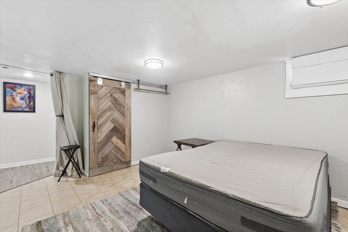 1136 5th Avenue E Property Photo 30