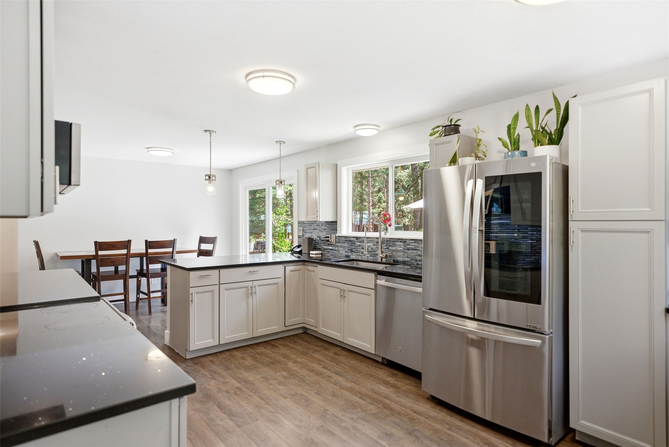18225 Violet Lane Property Photo 8