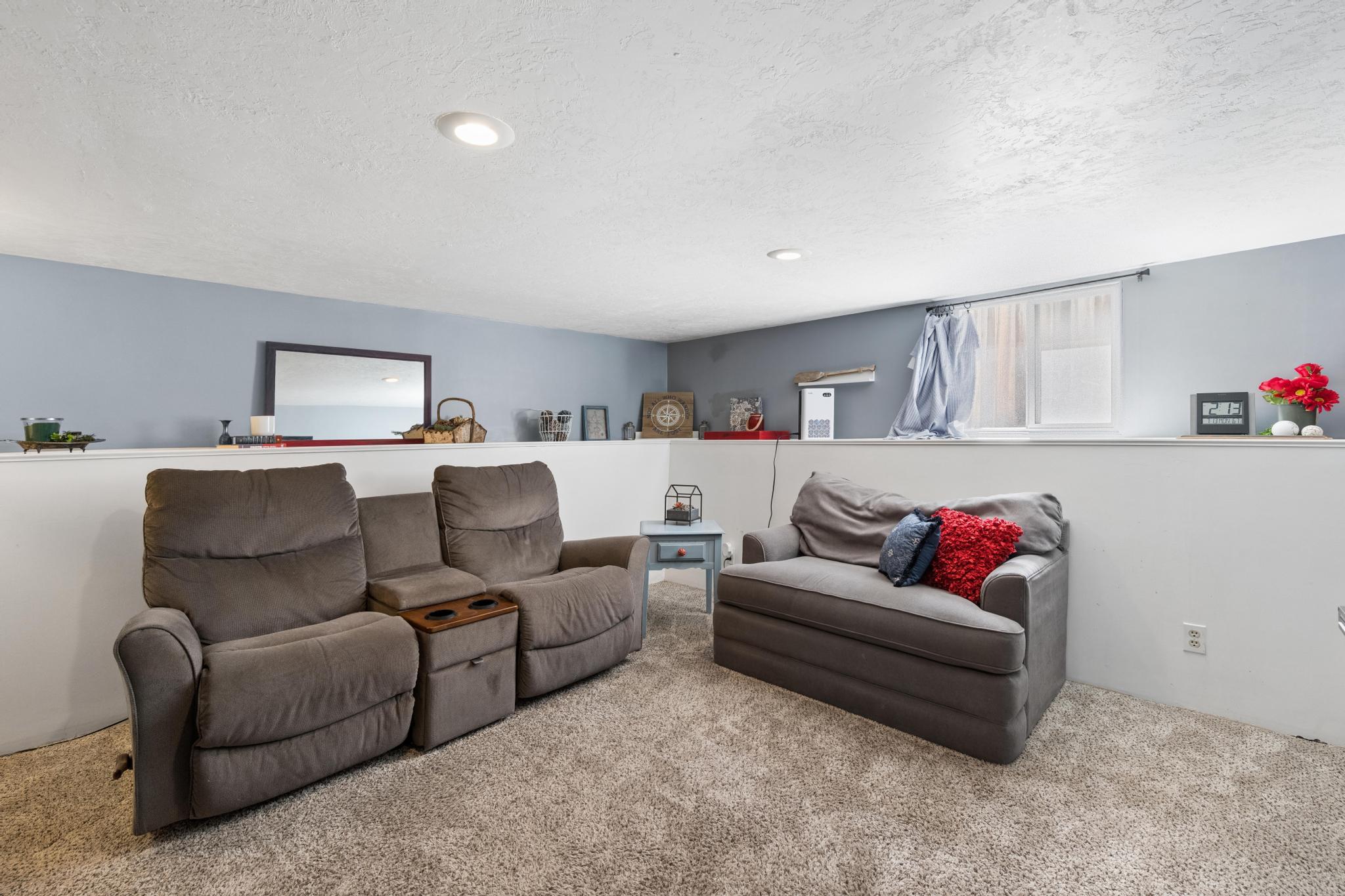 844 8th Avenue W Property Photo 35
