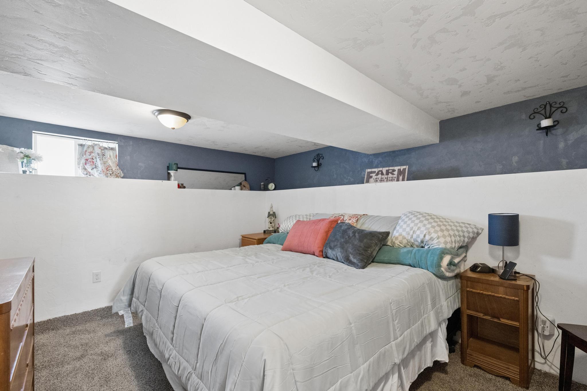 844 8th Avenue W Property Photo 37