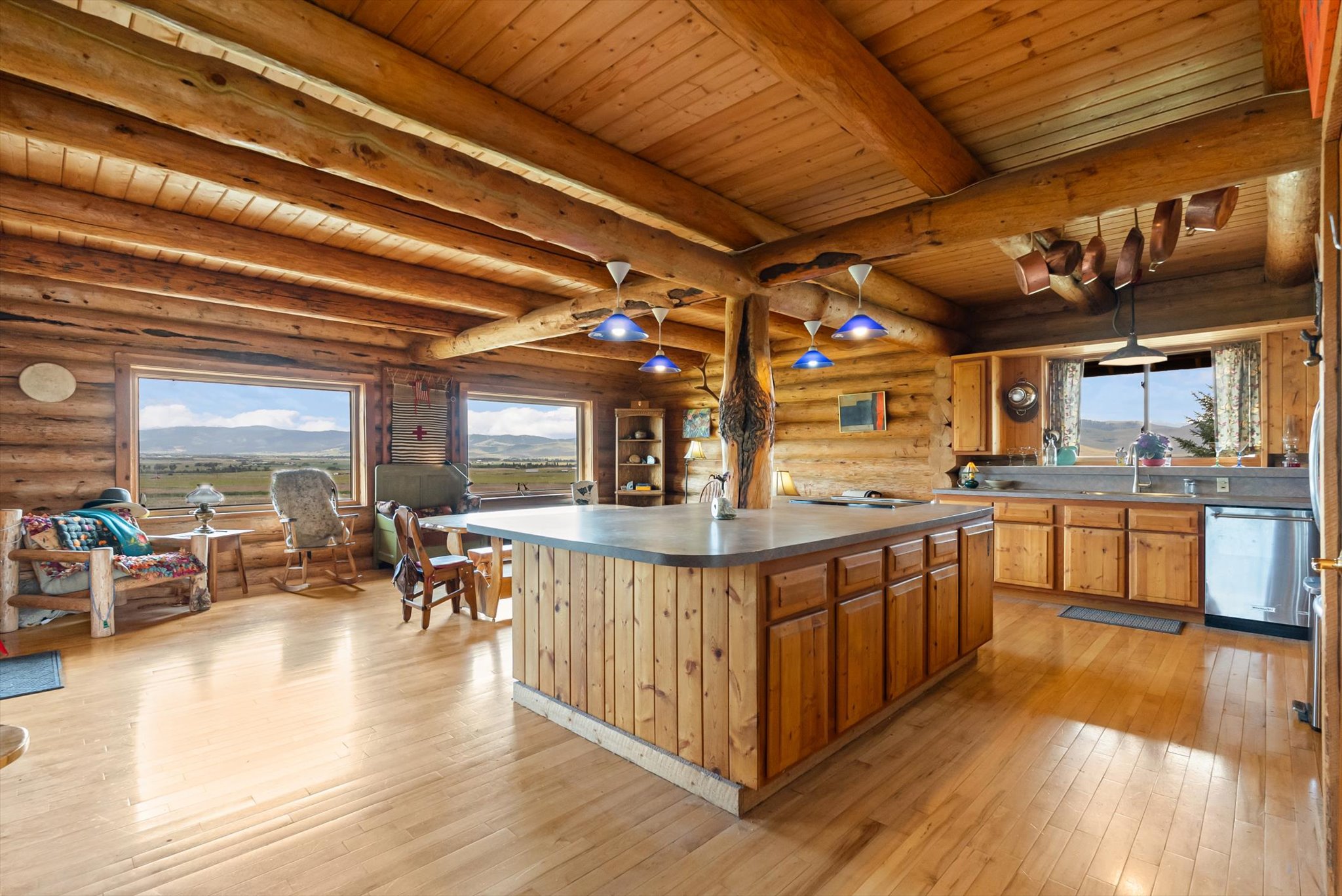 56516 Old Freight Road Property Photo 12