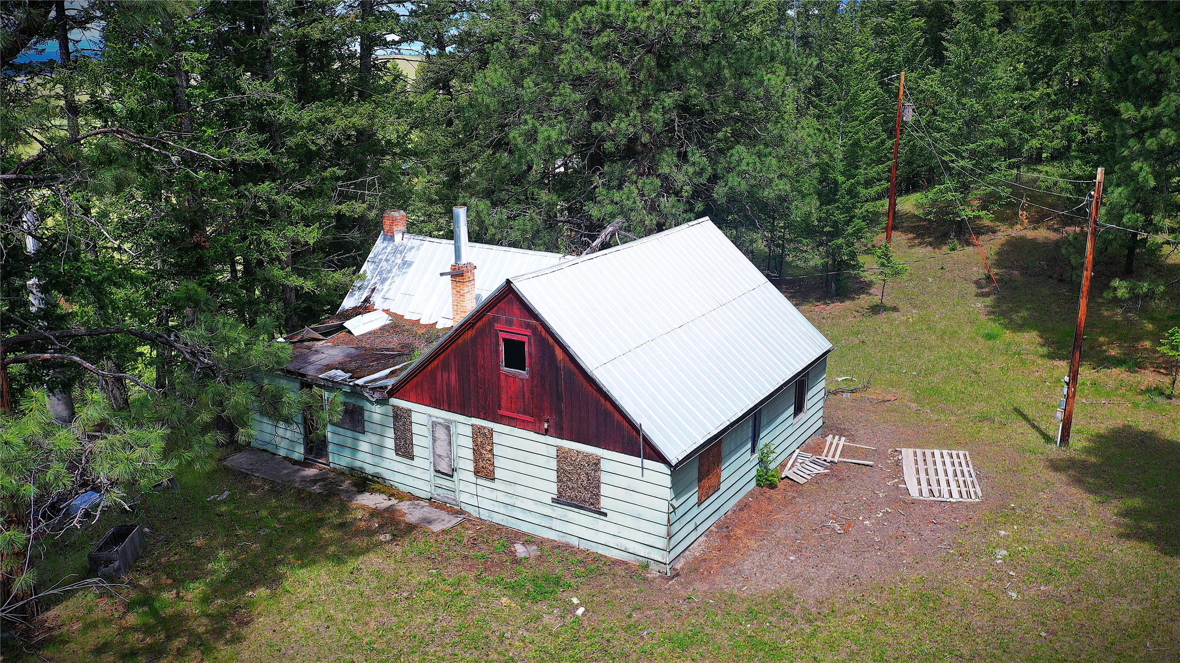 6642 Us Highway 93 N Property Photo 1