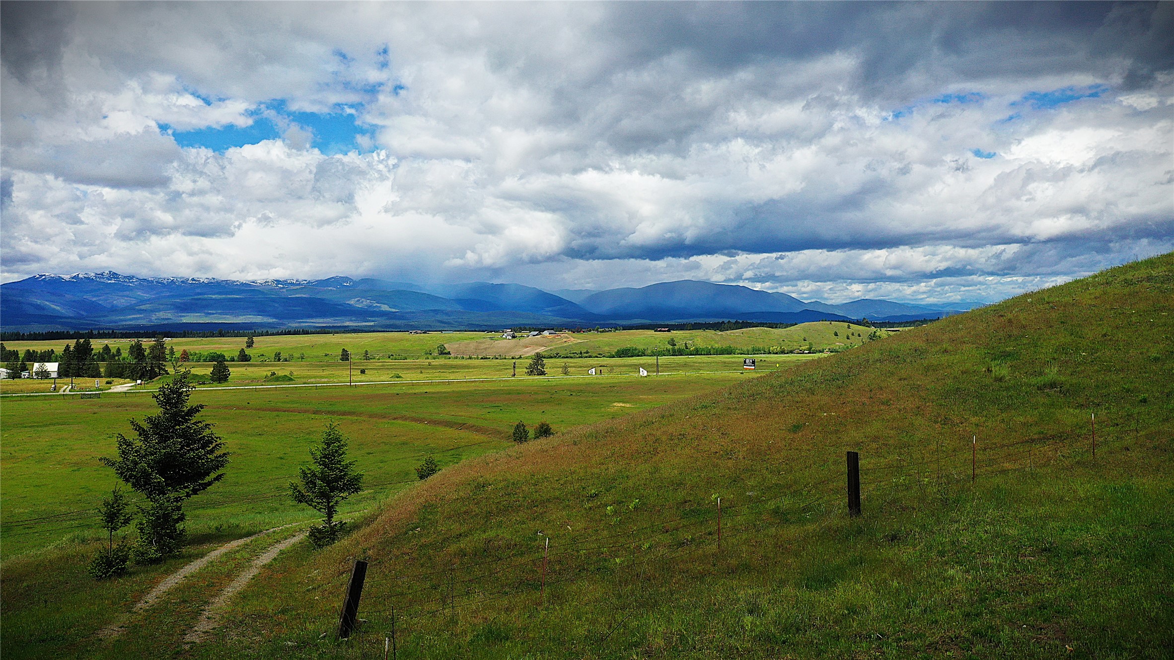 6642 Us Highway 93 N Property Photo 4
