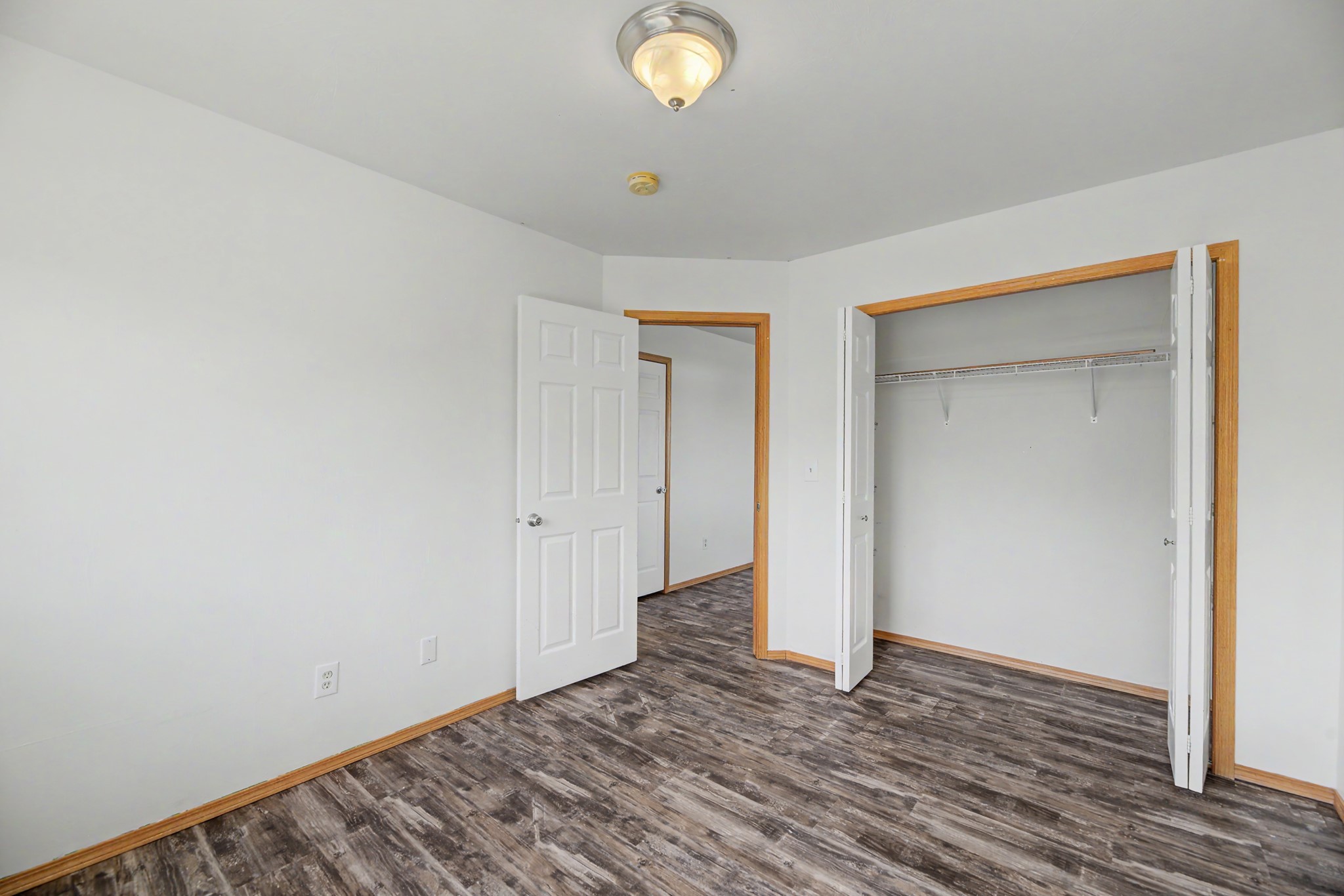 106 E Clinton Street 1 Property Photo 26