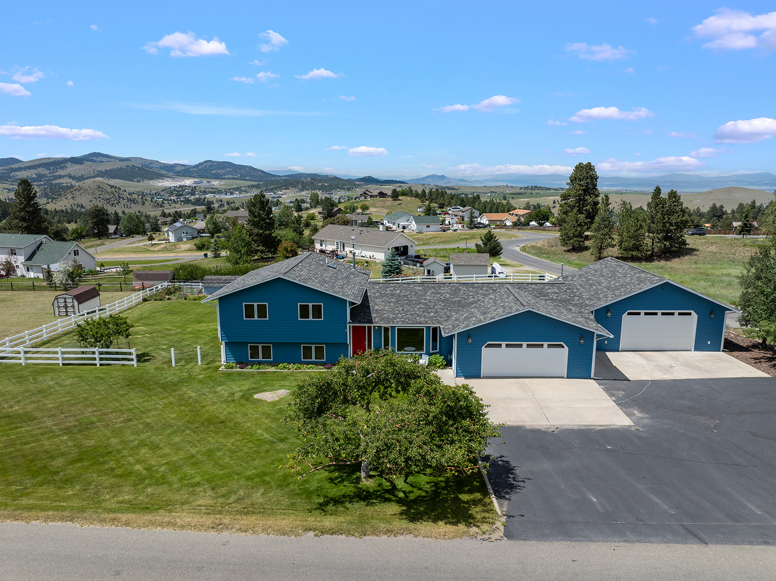 2 Grassy Mountain Road Property Photo 1