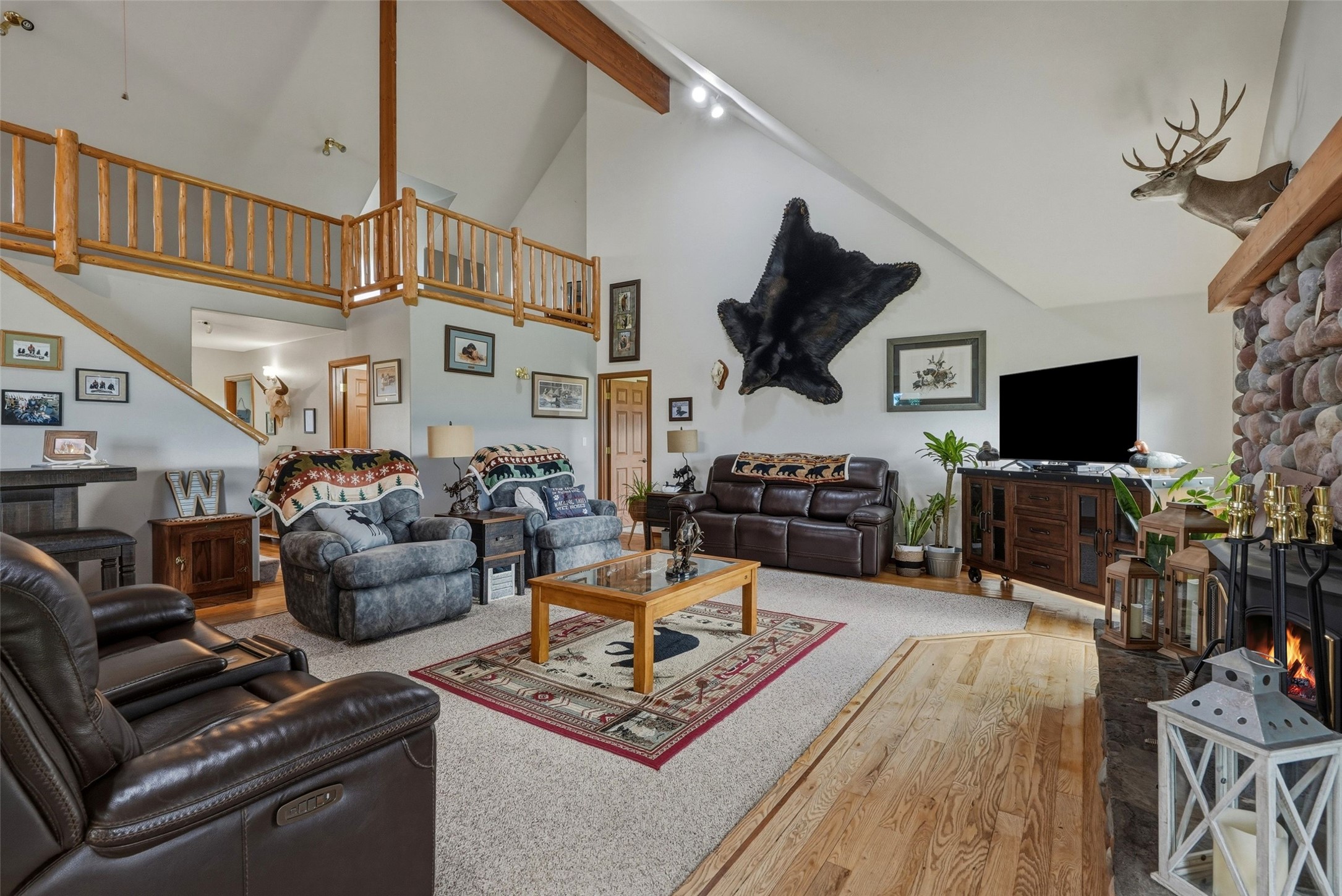 42501 Stasso Road Property Photo 5