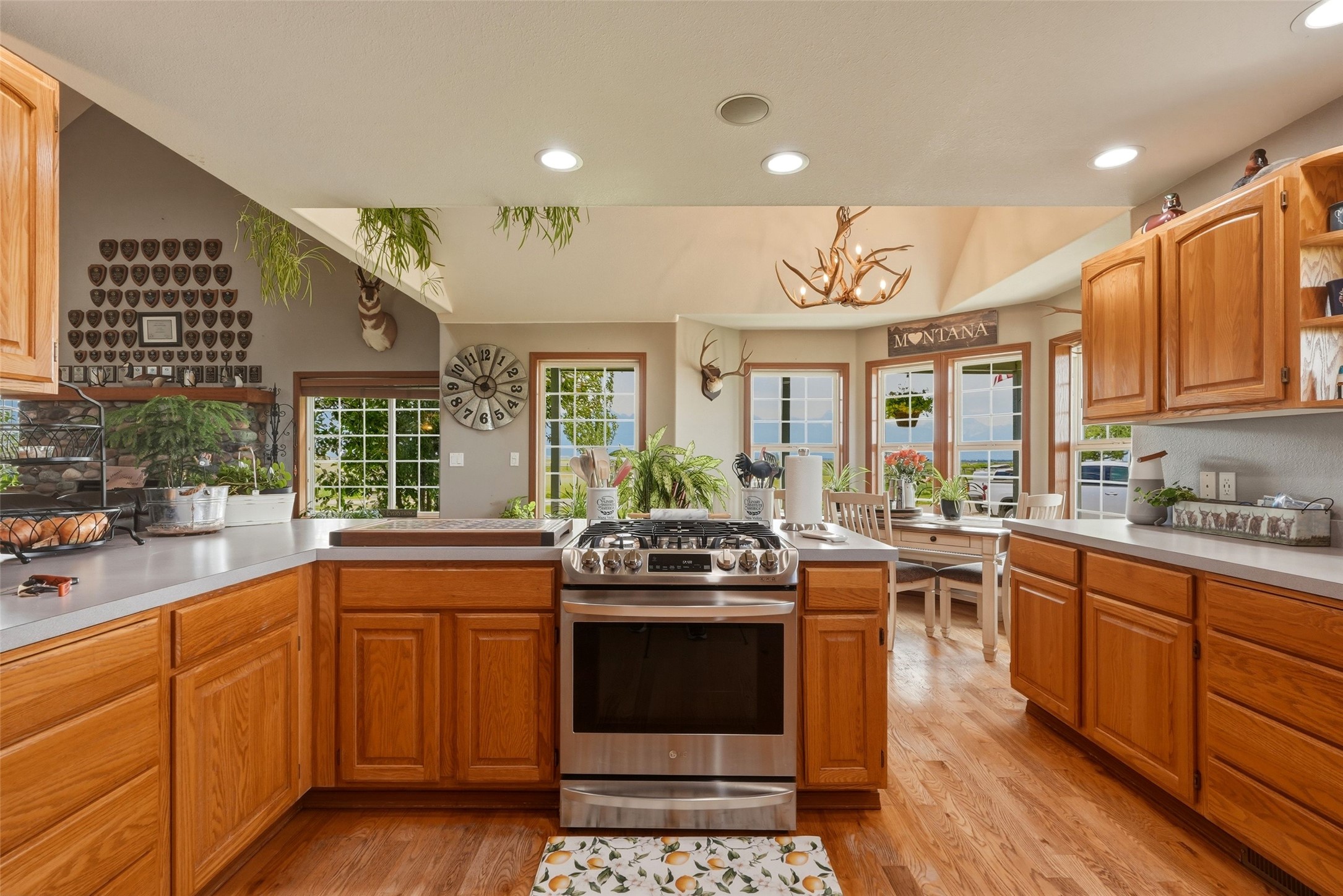 42501 Stasso Road Property Photo 12