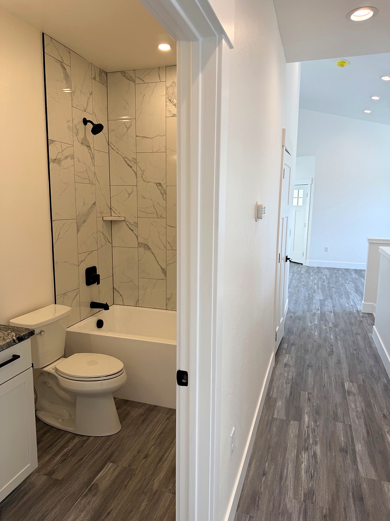 7830 Parker Lee Court Property Photo 14