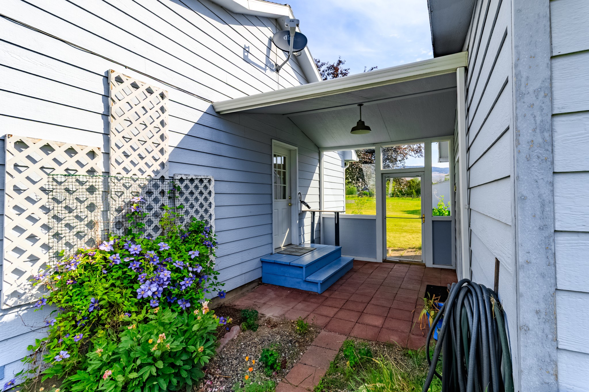 10100 The Lane Property Photo 5