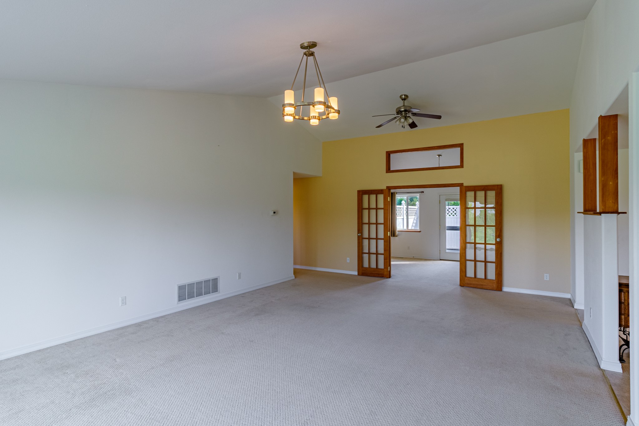 10100 The Lane Property Photo 12