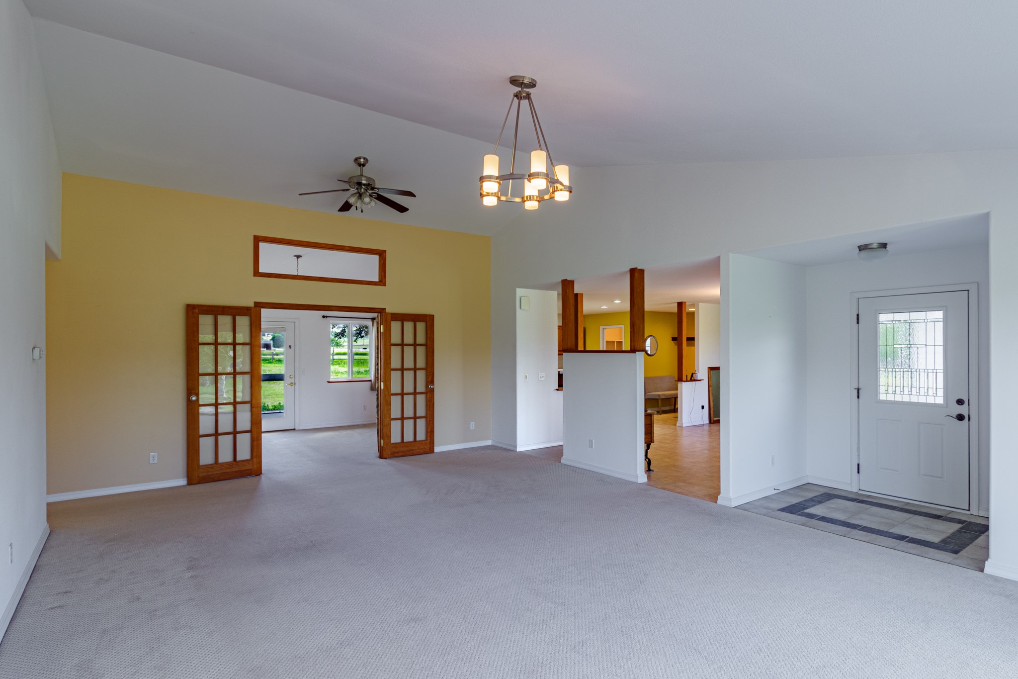 10100 The Lane Property Photo 13