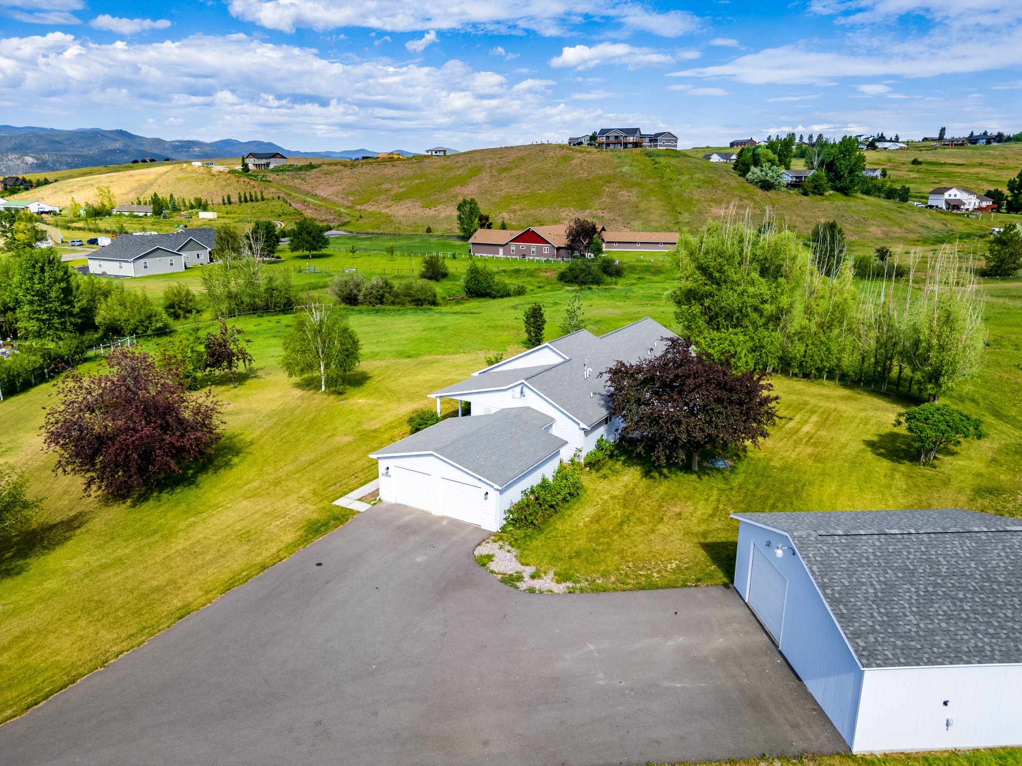 10100 The Lane Property Photo 38