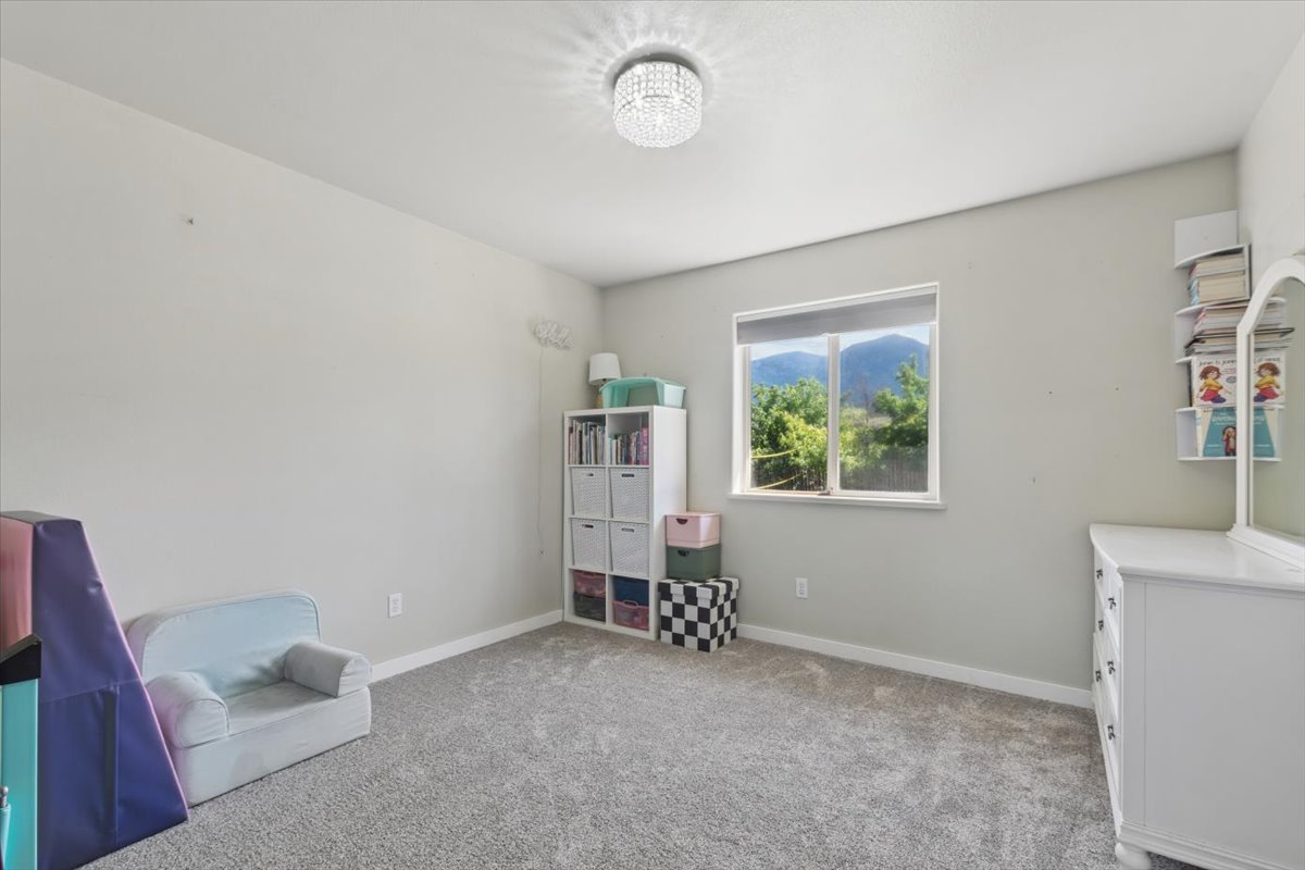 74 Berger Lane Property Photo 29