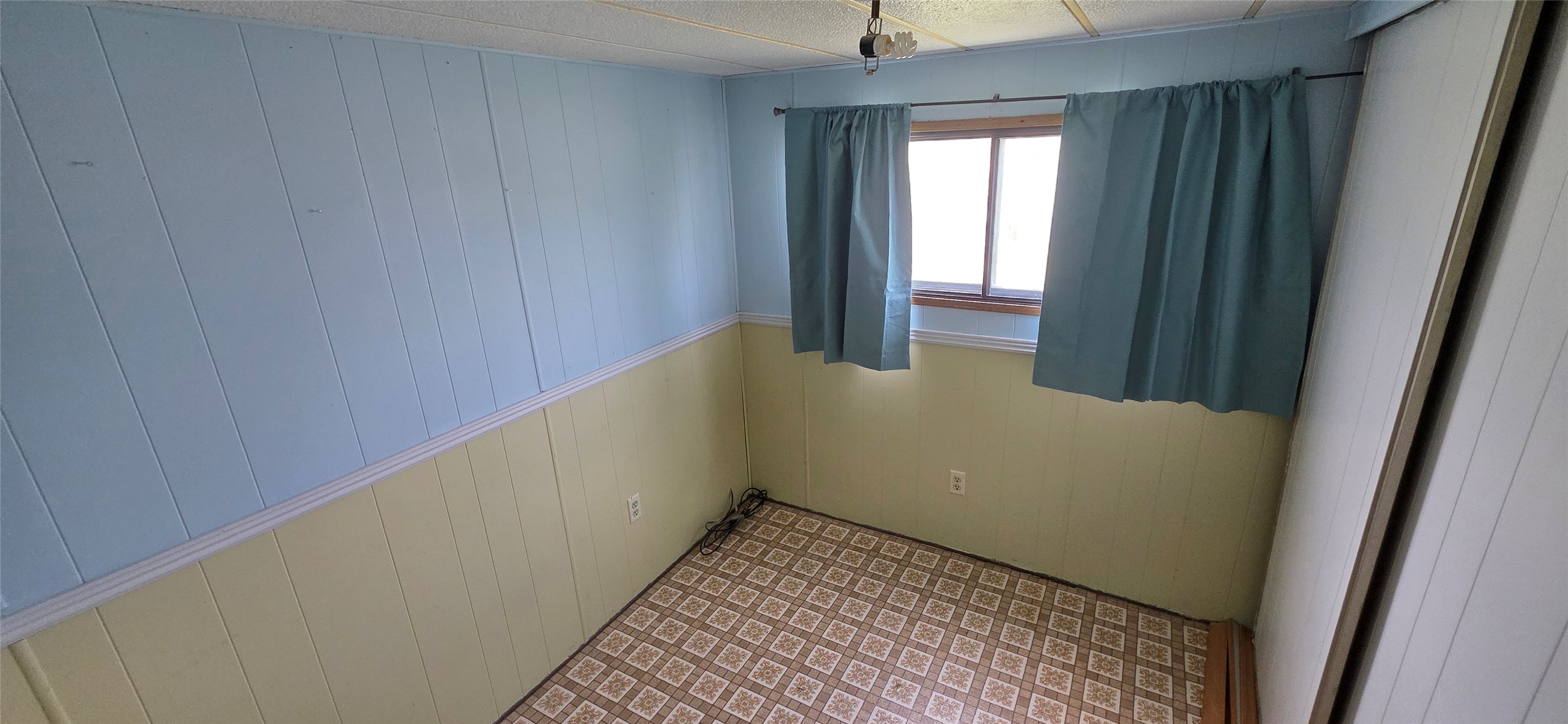 1805 Joslyn Street 226 Property Photo 7