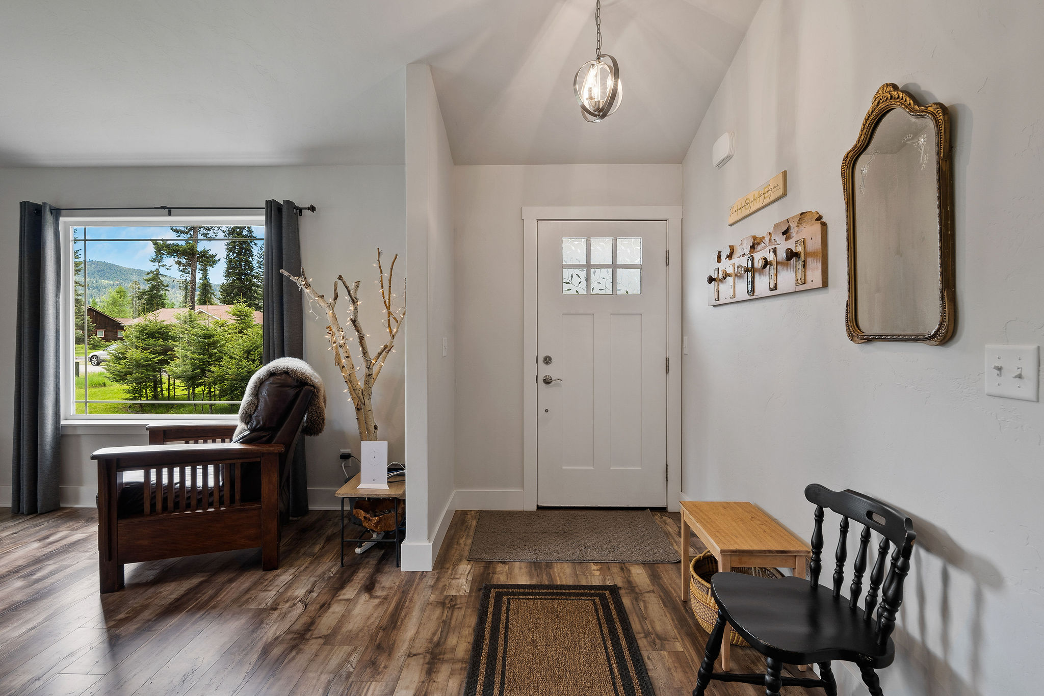 13404 Crescent Moon Drive Property Photo 4