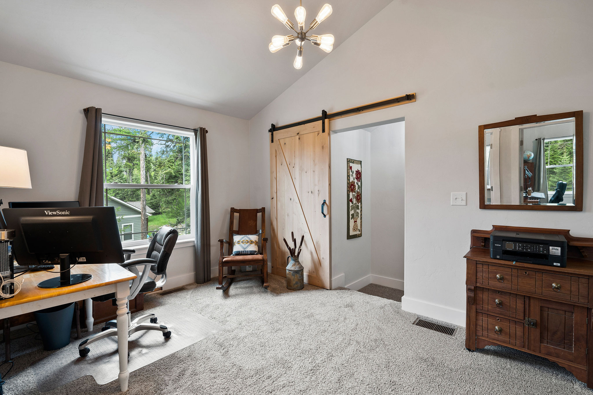 13404 Crescent Moon Drive Property Photo 25