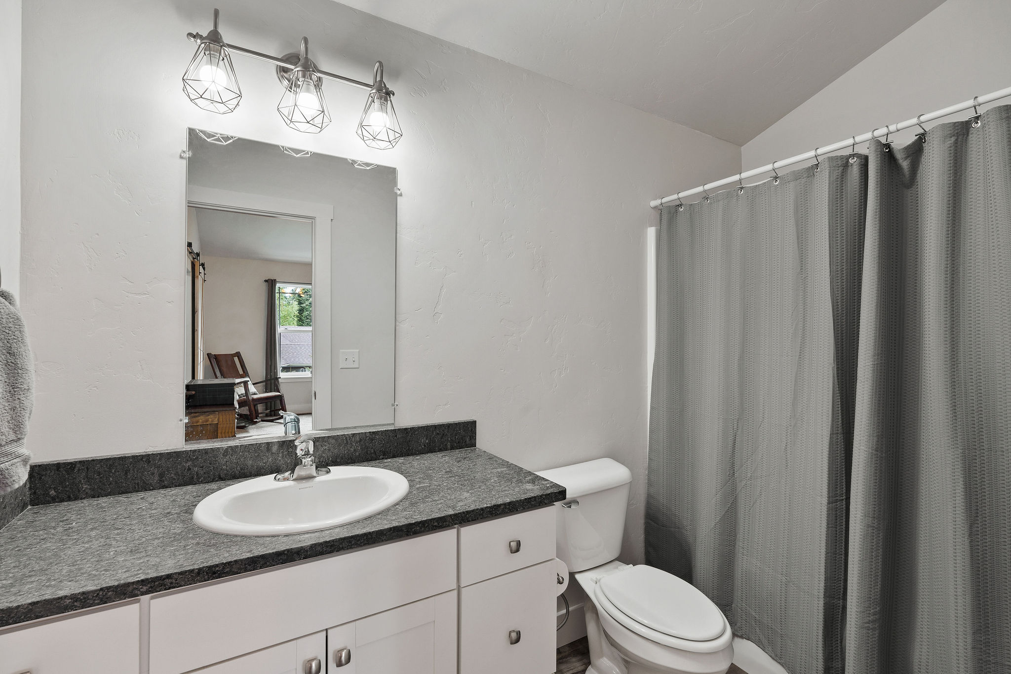 13404 Crescent Moon Drive Property Photo 27