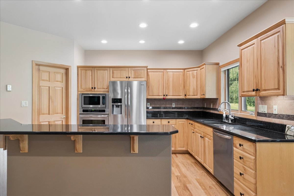 101 Whitetail Court Property Photo 7