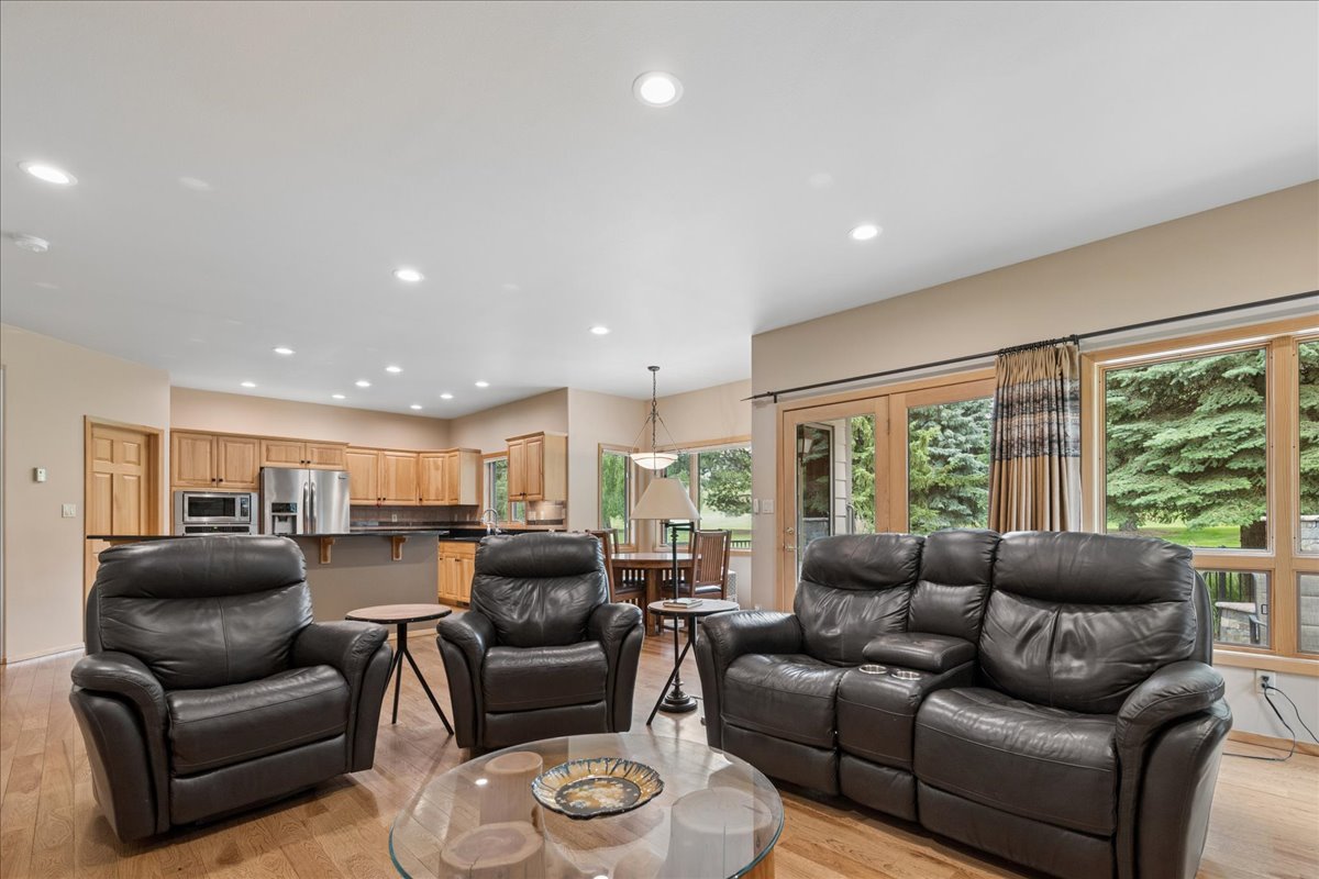 101 Whitetail Court Property Photo 12