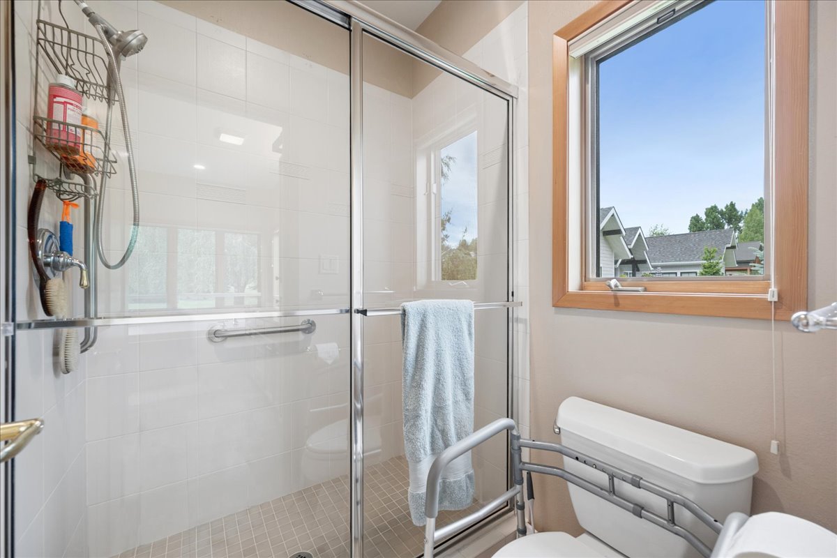 101 Whitetail Court Property Photo 26