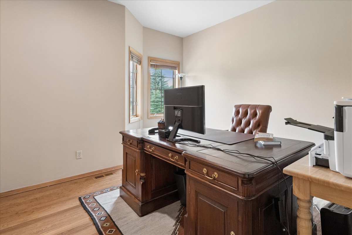 101 Whitetail Court Property Photo 32