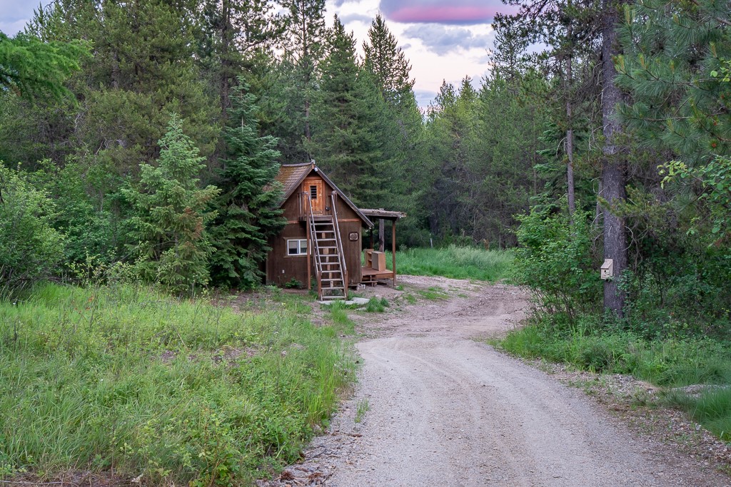 2658 Mt Highway 200 Property Photo 40