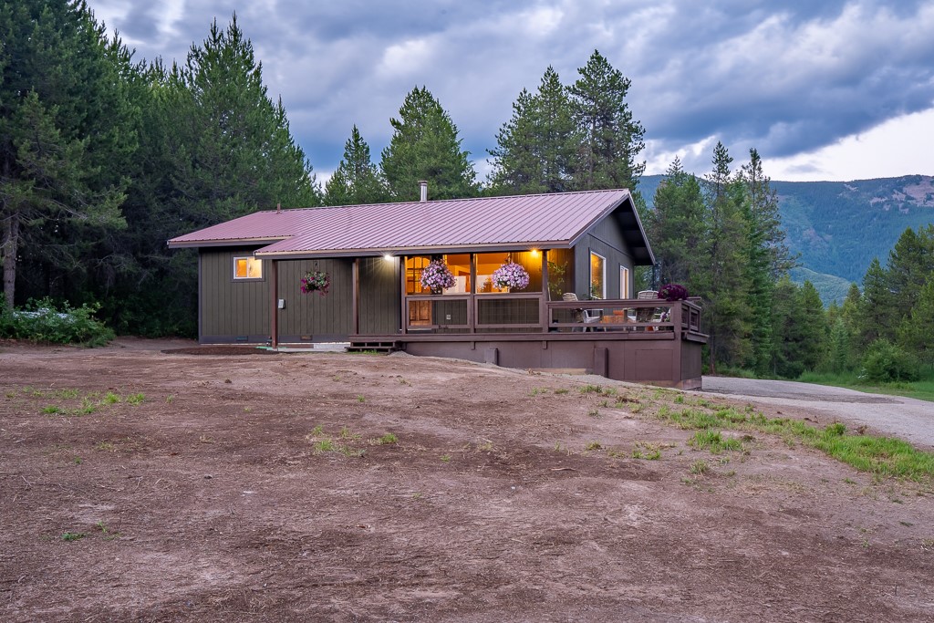 2658 Mt Highway 200 Property Photo 42