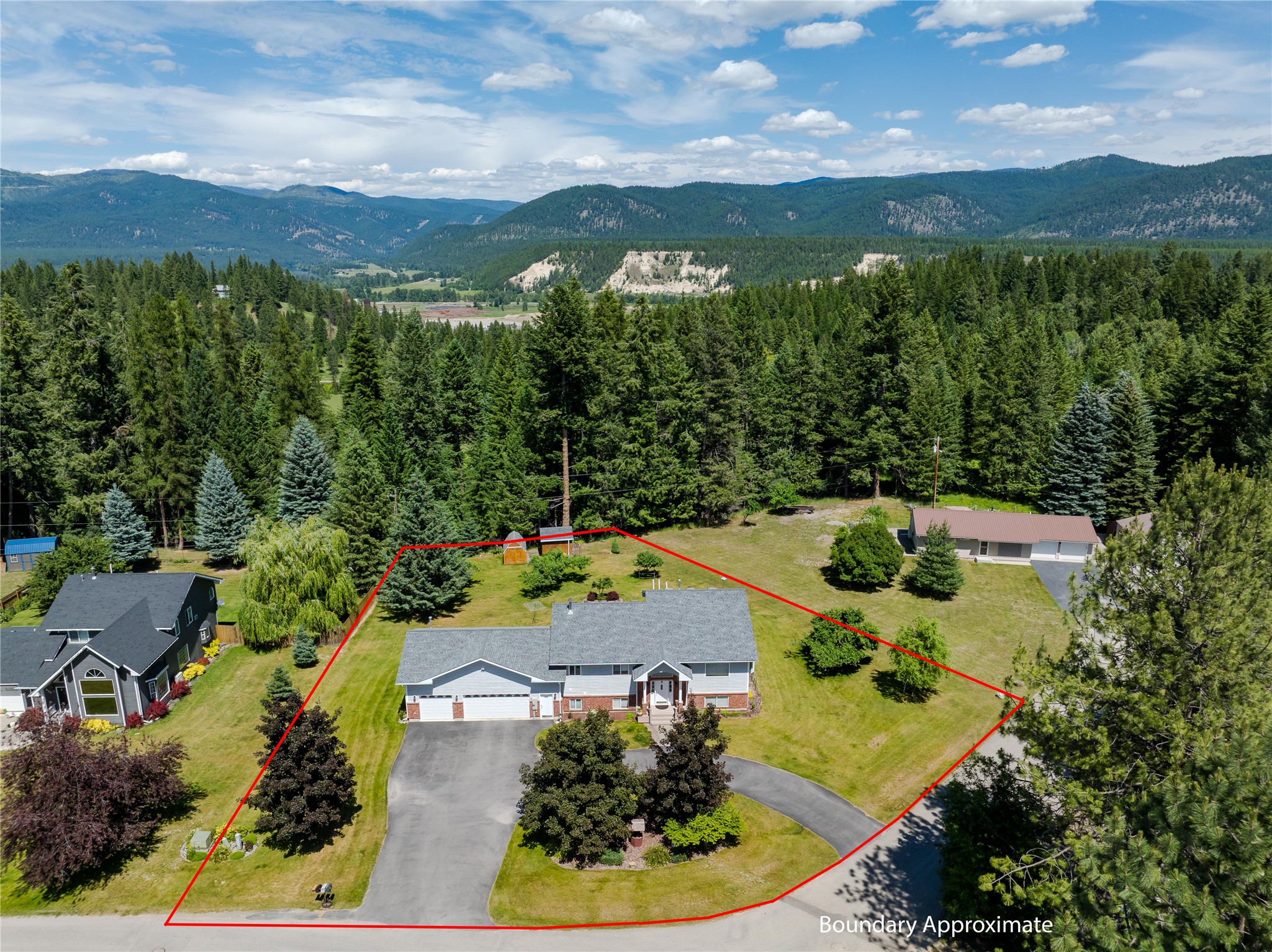 259 Highwood Drive Property Photo 4