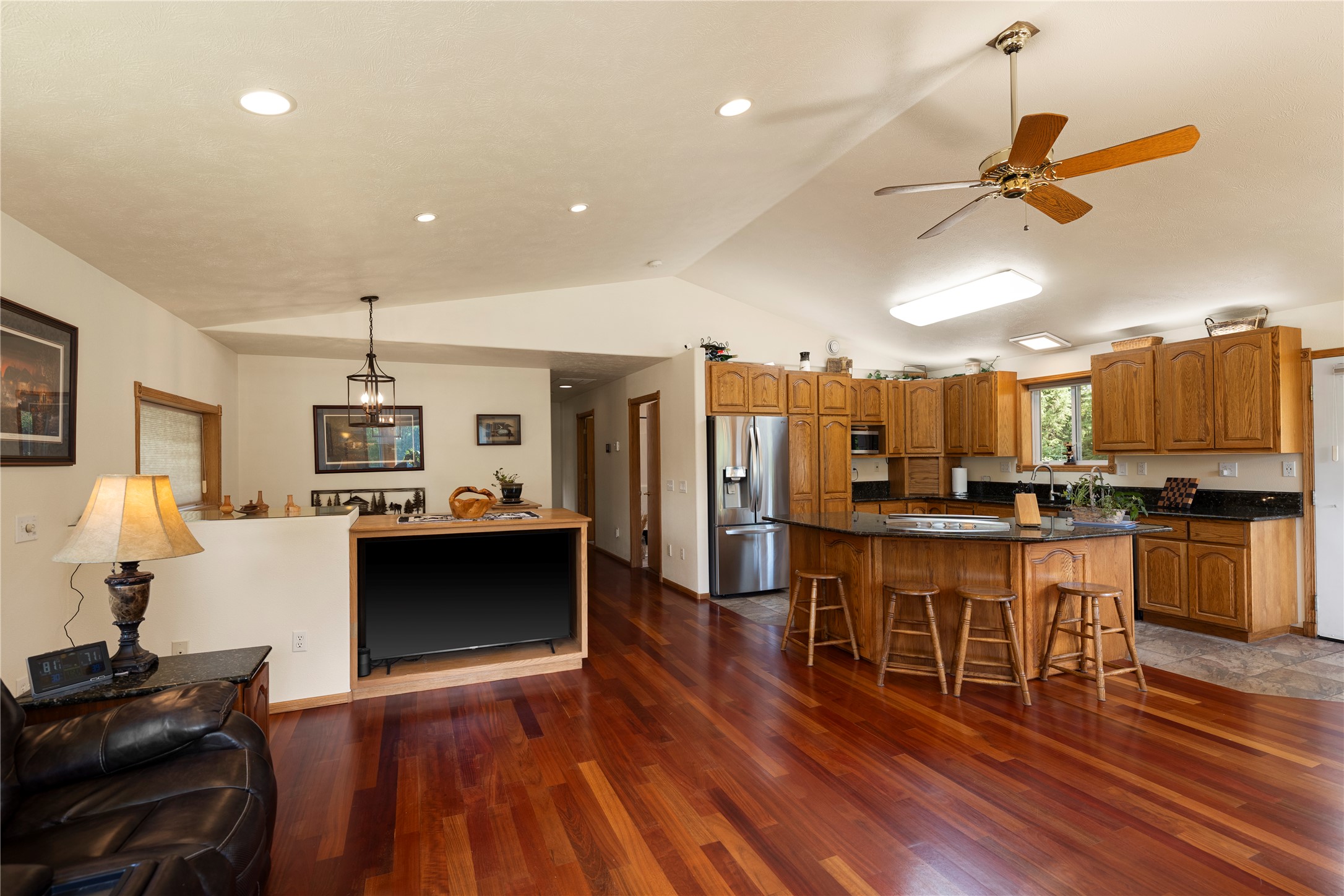 259 Highwood Drive Property Photo 11