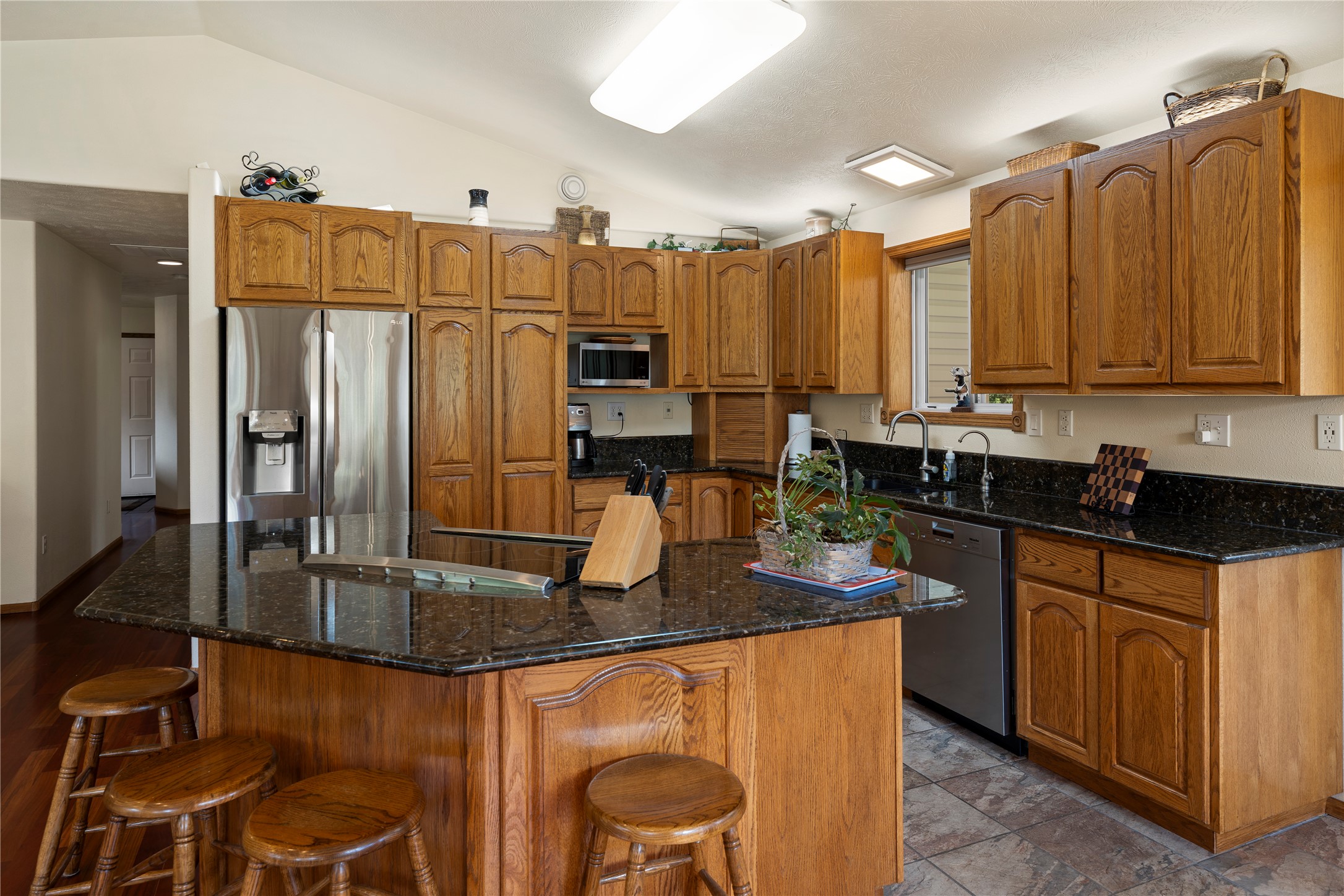259 Highwood Drive Property Photo 12