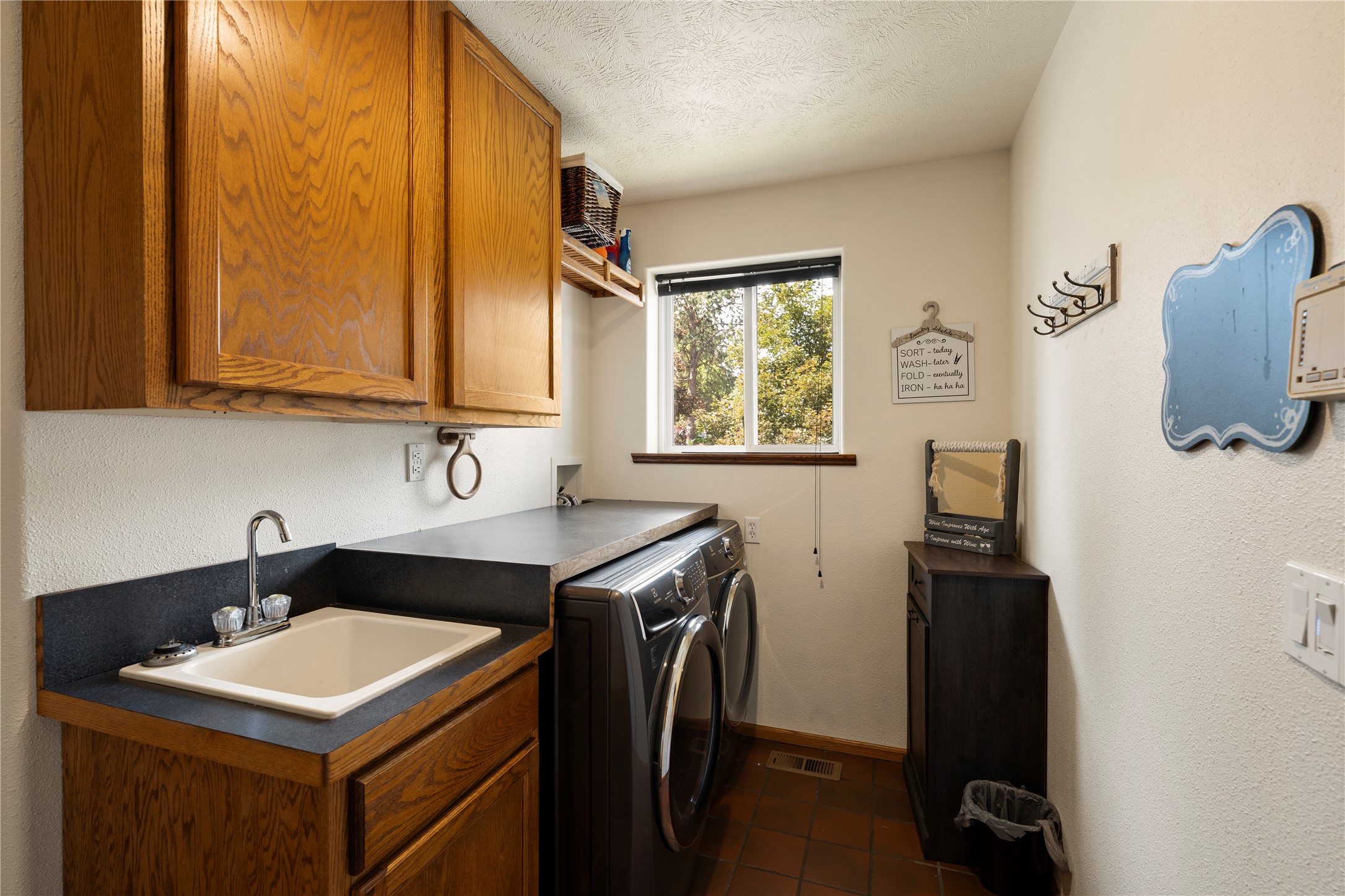 259 Highwood Drive Property Photo 23