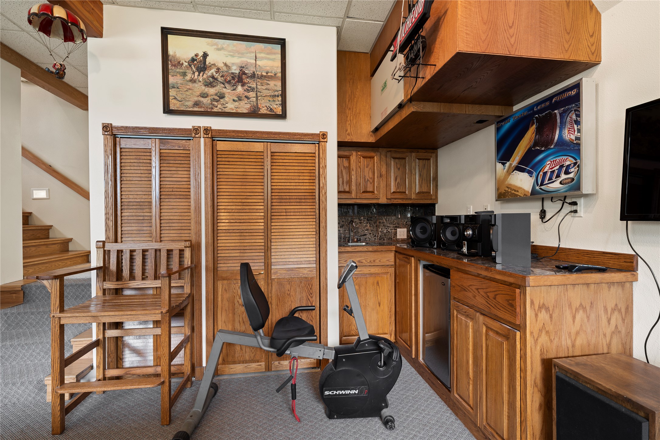 259 Highwood Drive Property Photo 34